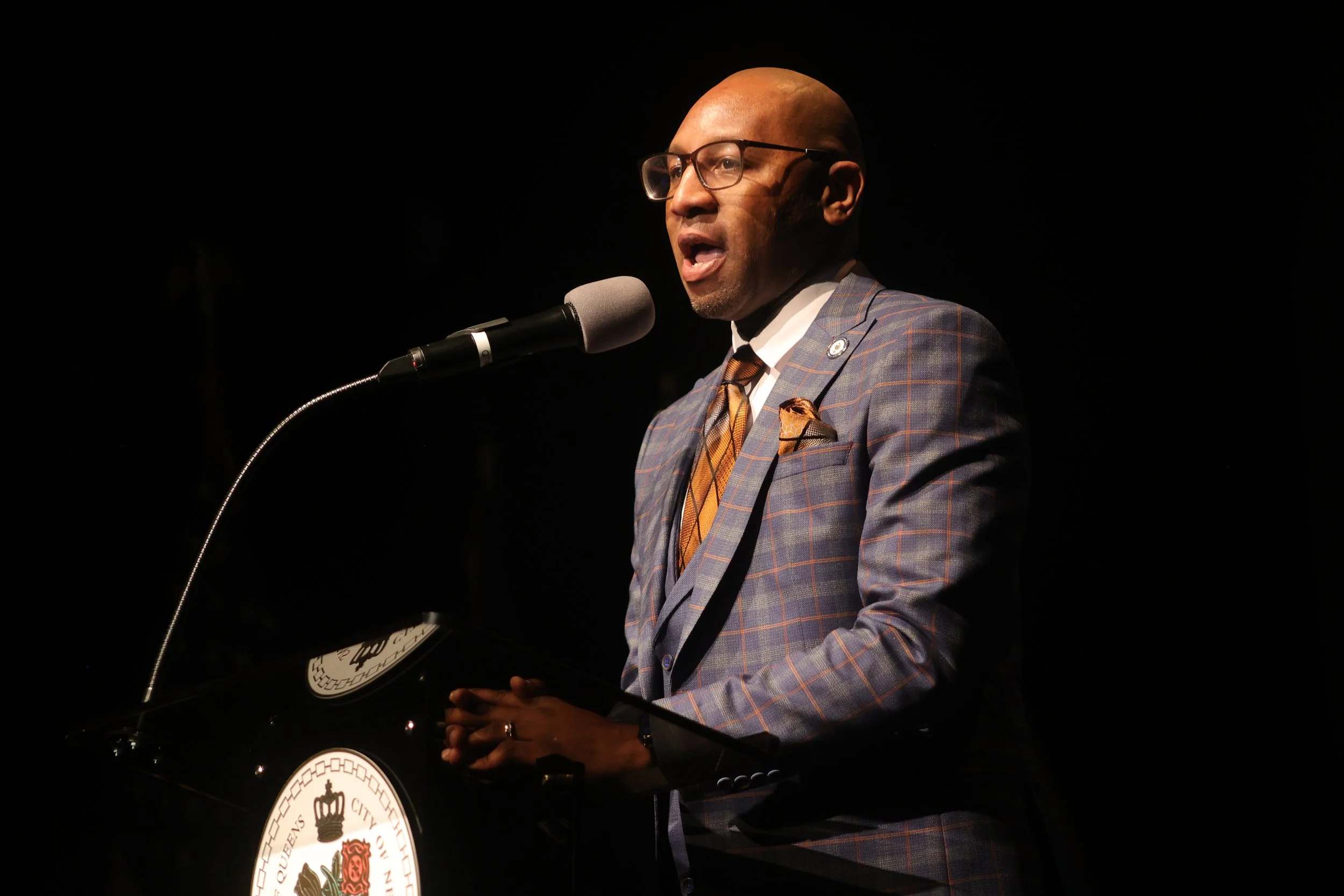 ‘Can’t rehabilitate Rikers’: Borough prez stands by jail closure plan after tour