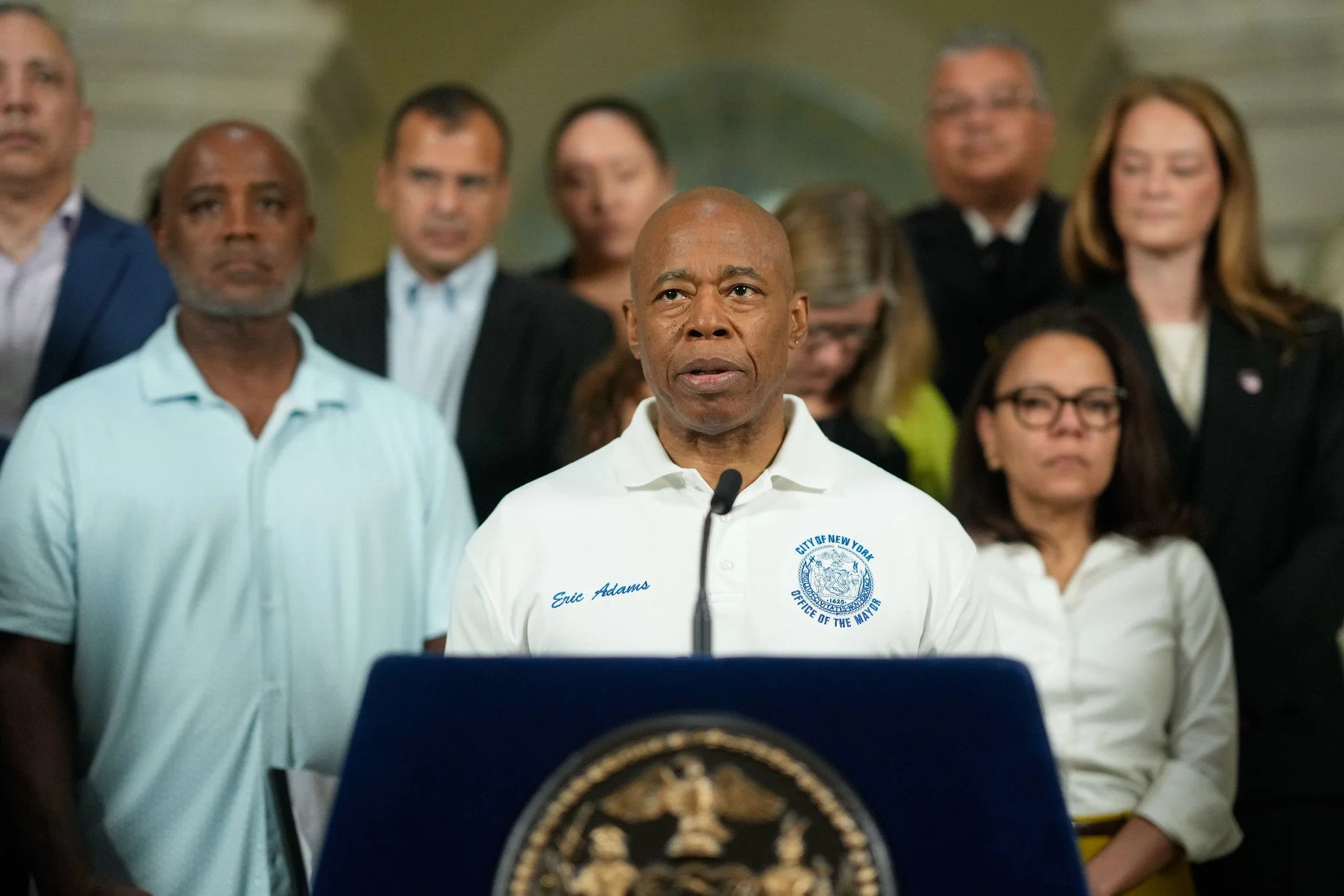 Mayor suspends solitary confinement ban