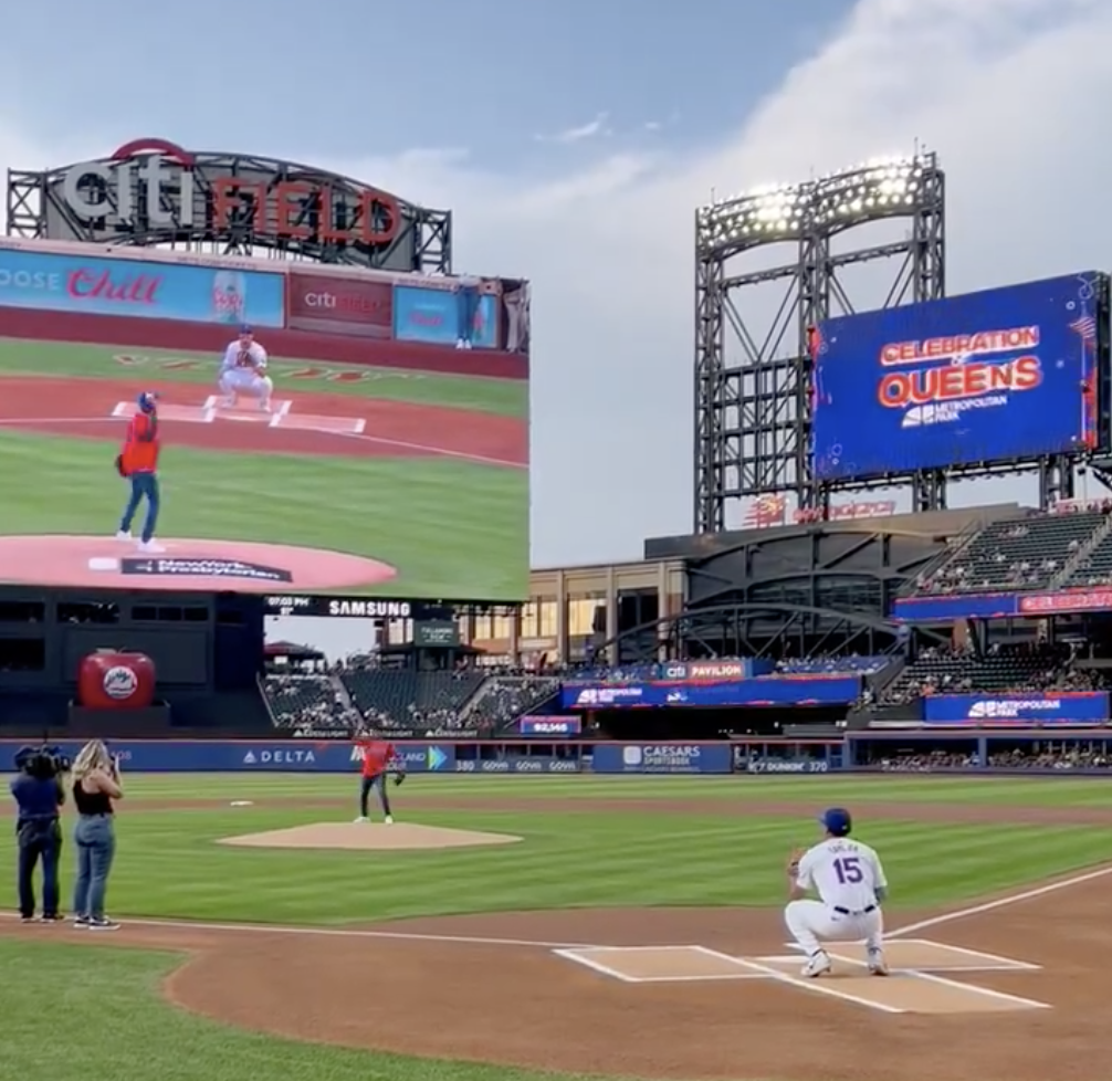 The Queens boro prez’s first pitch was awful. Did it inspire the Miracle Mets?