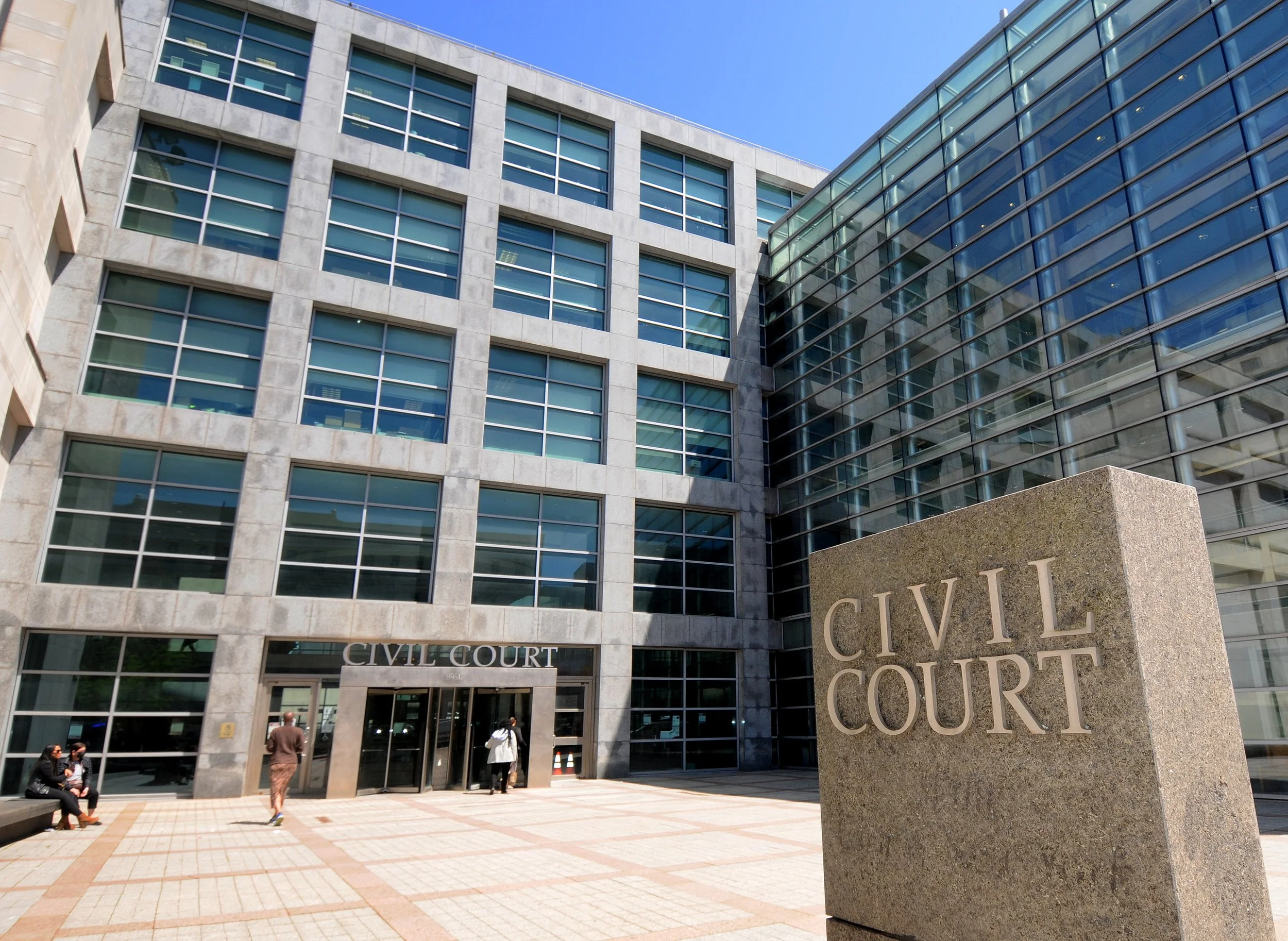 Who’s running to become a judge in Queens?