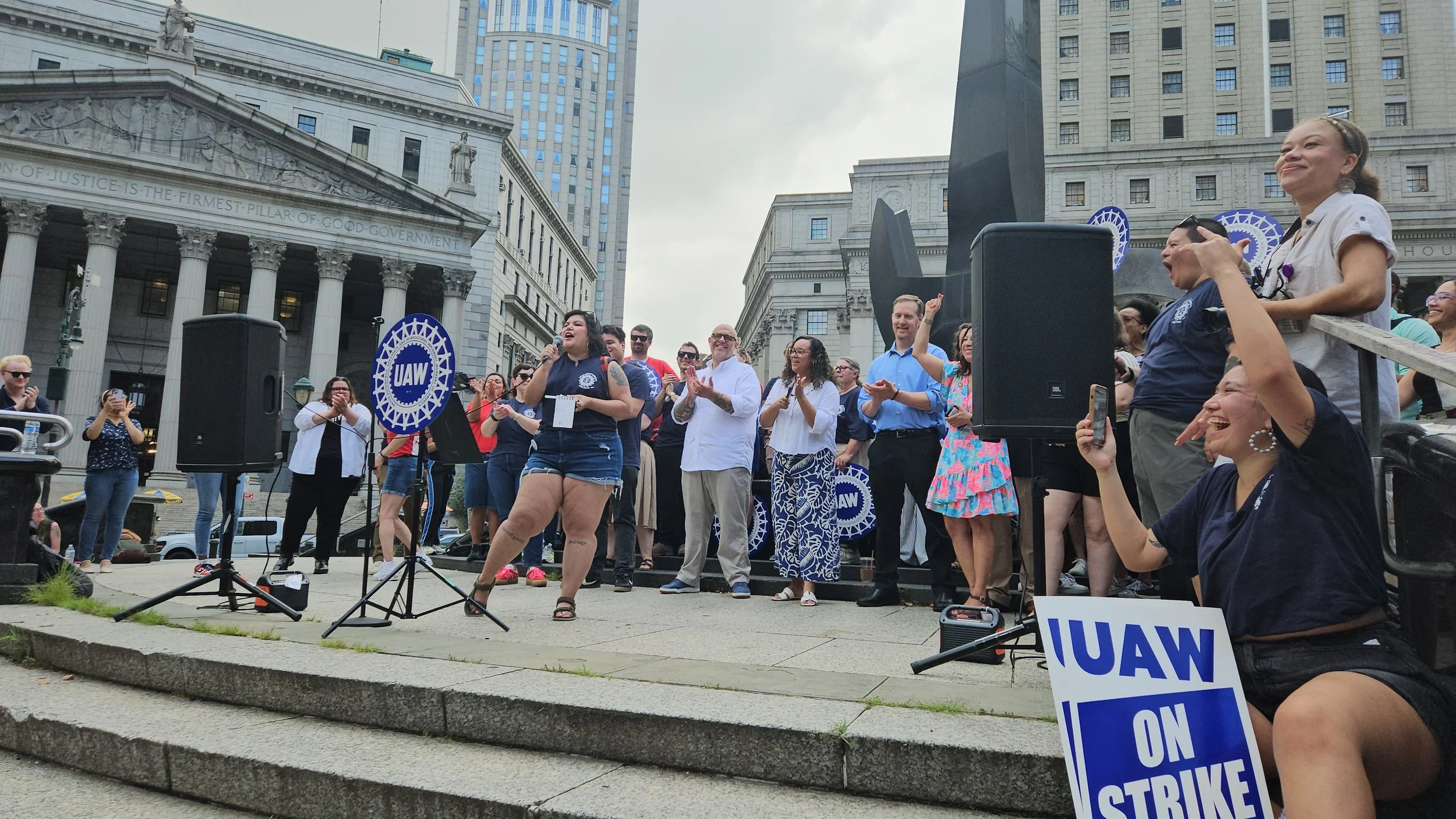 Hundreds of public defenders go on strike