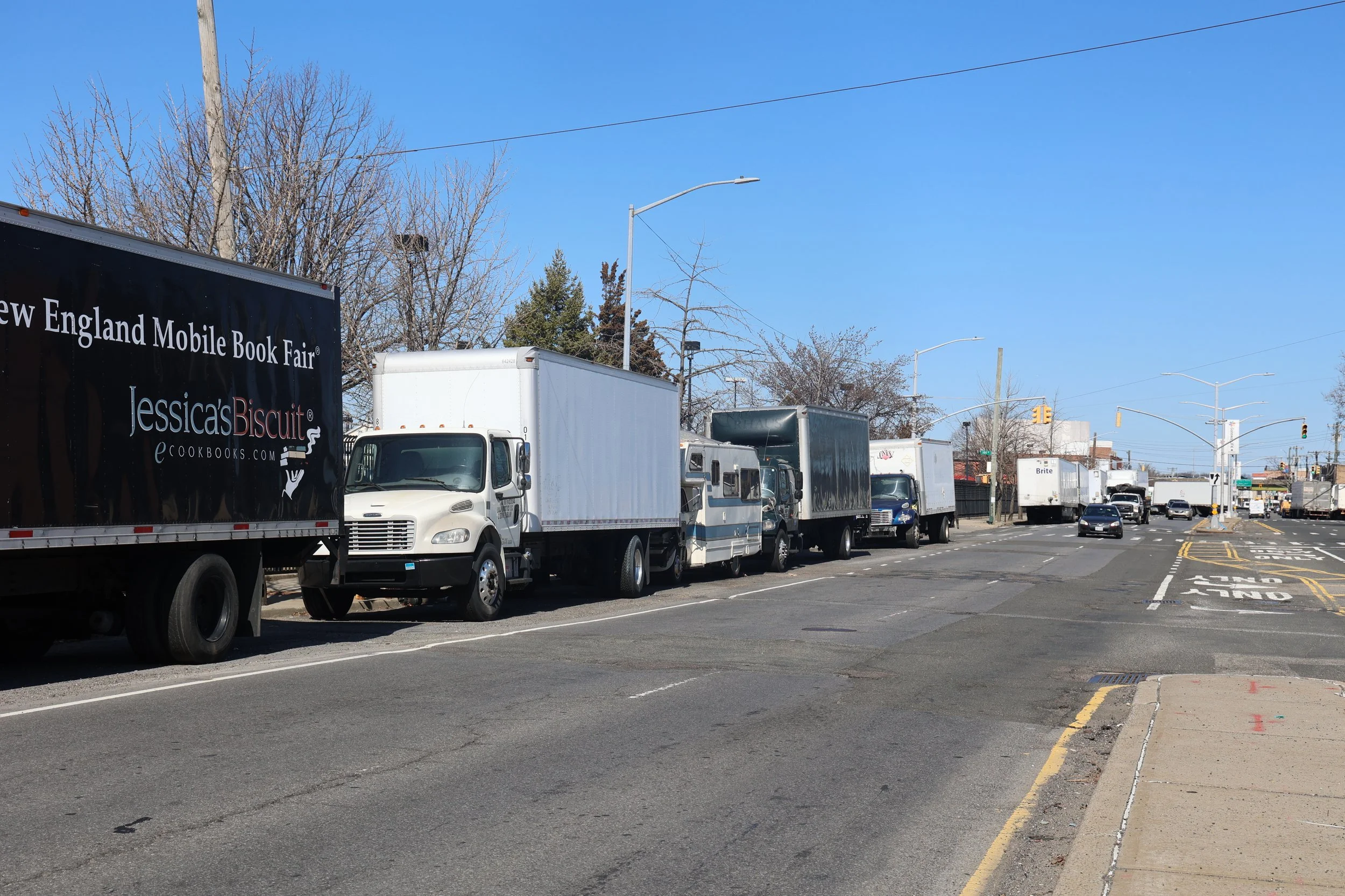 Law to address illegal truck parking finally goes into effect 