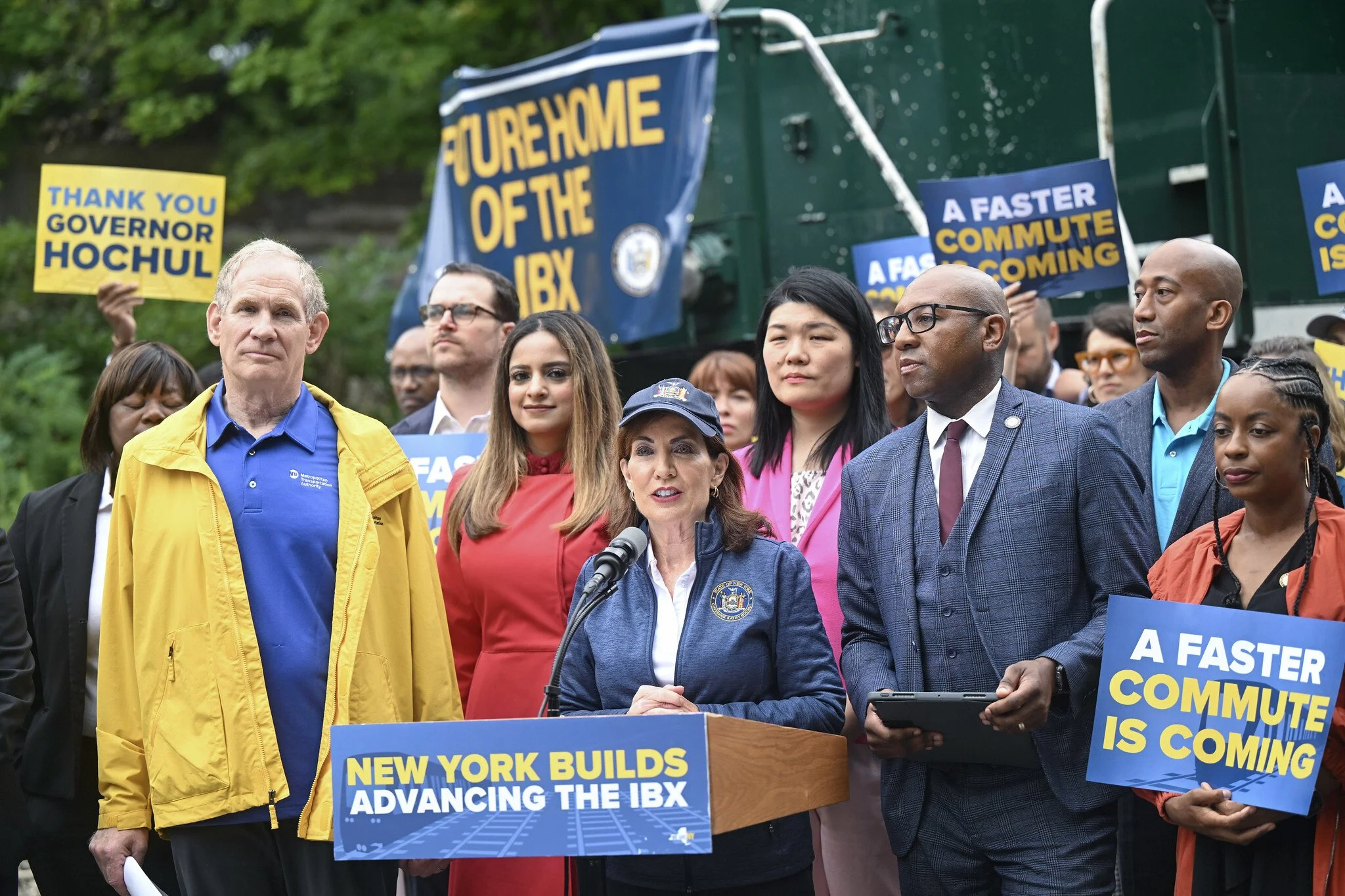 State begins design of Queens-Brooklyn light rail