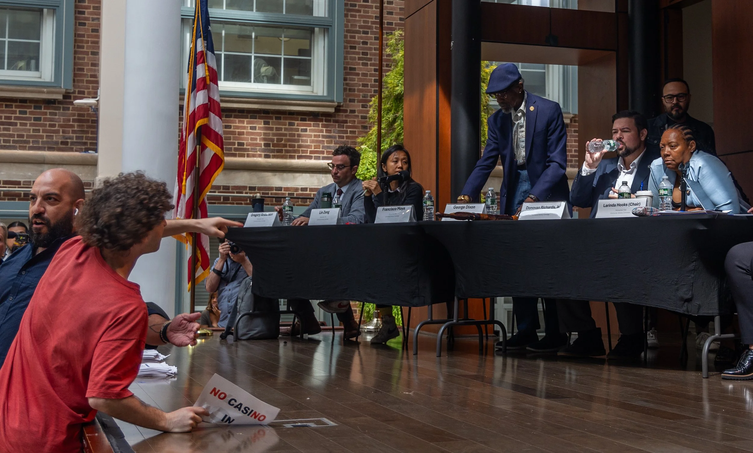Metropolitan Park hearing ends abruptly after clash