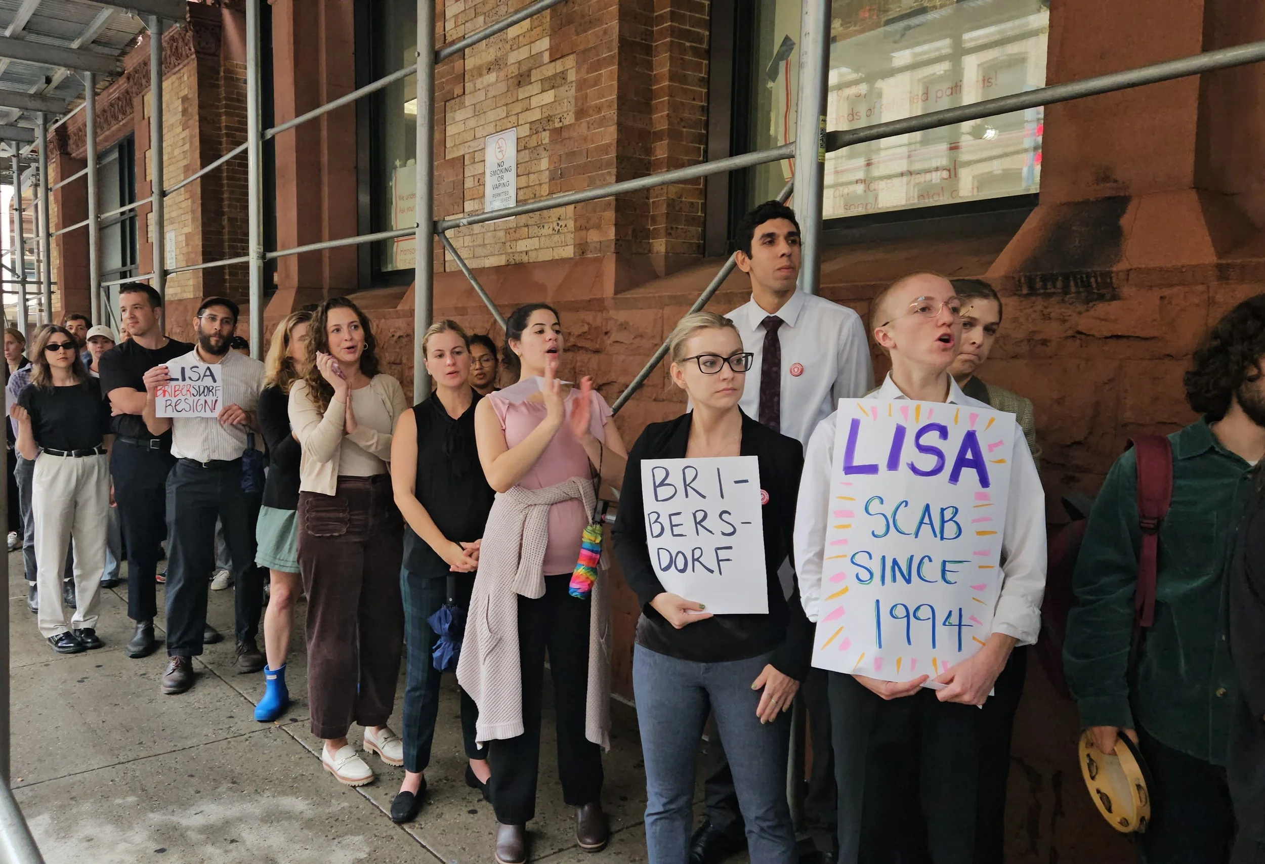 Union calls on Brooklyn Defender Services board to oust org’s executive director