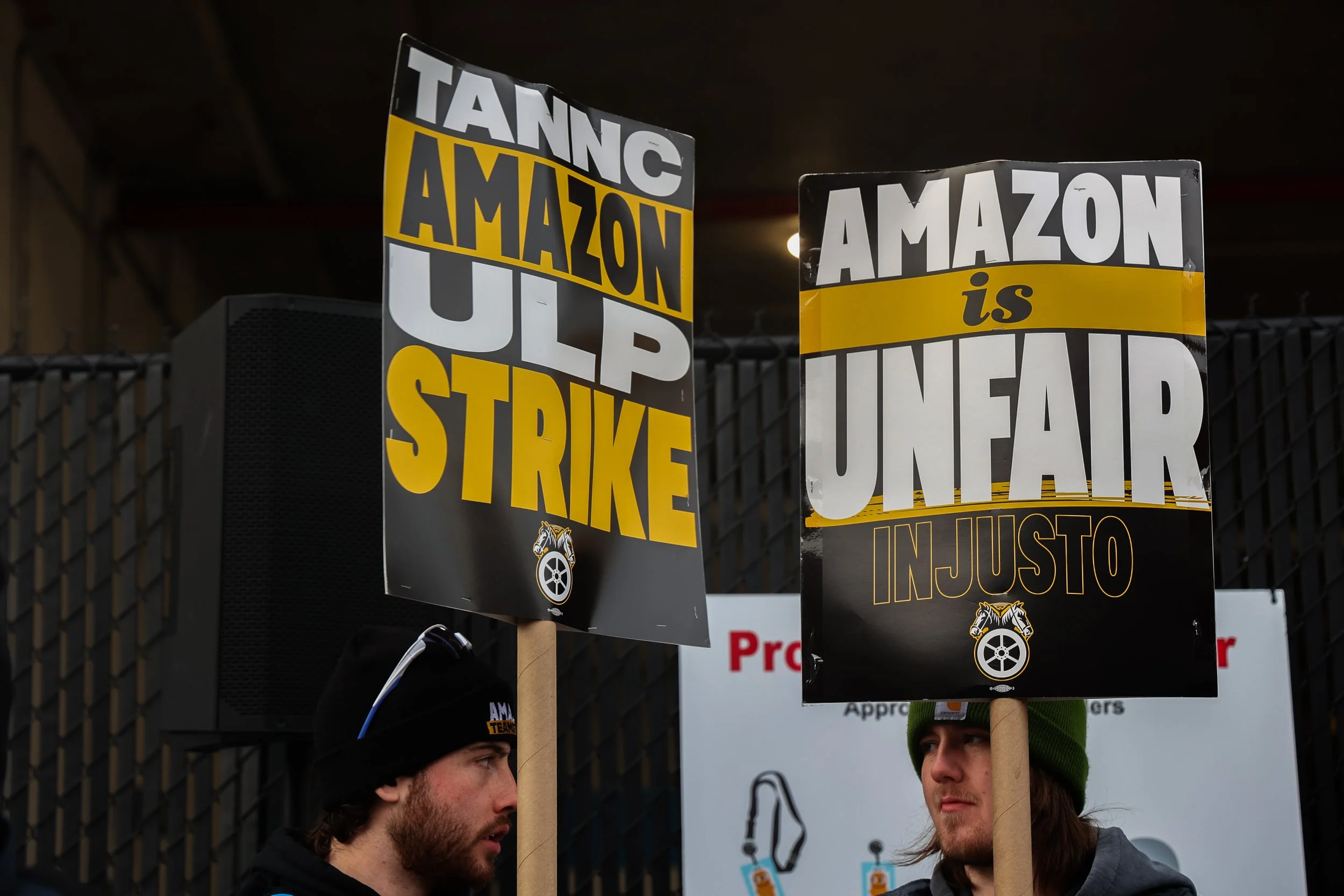 Drivers unionize at second Queens Amazon warehouse 