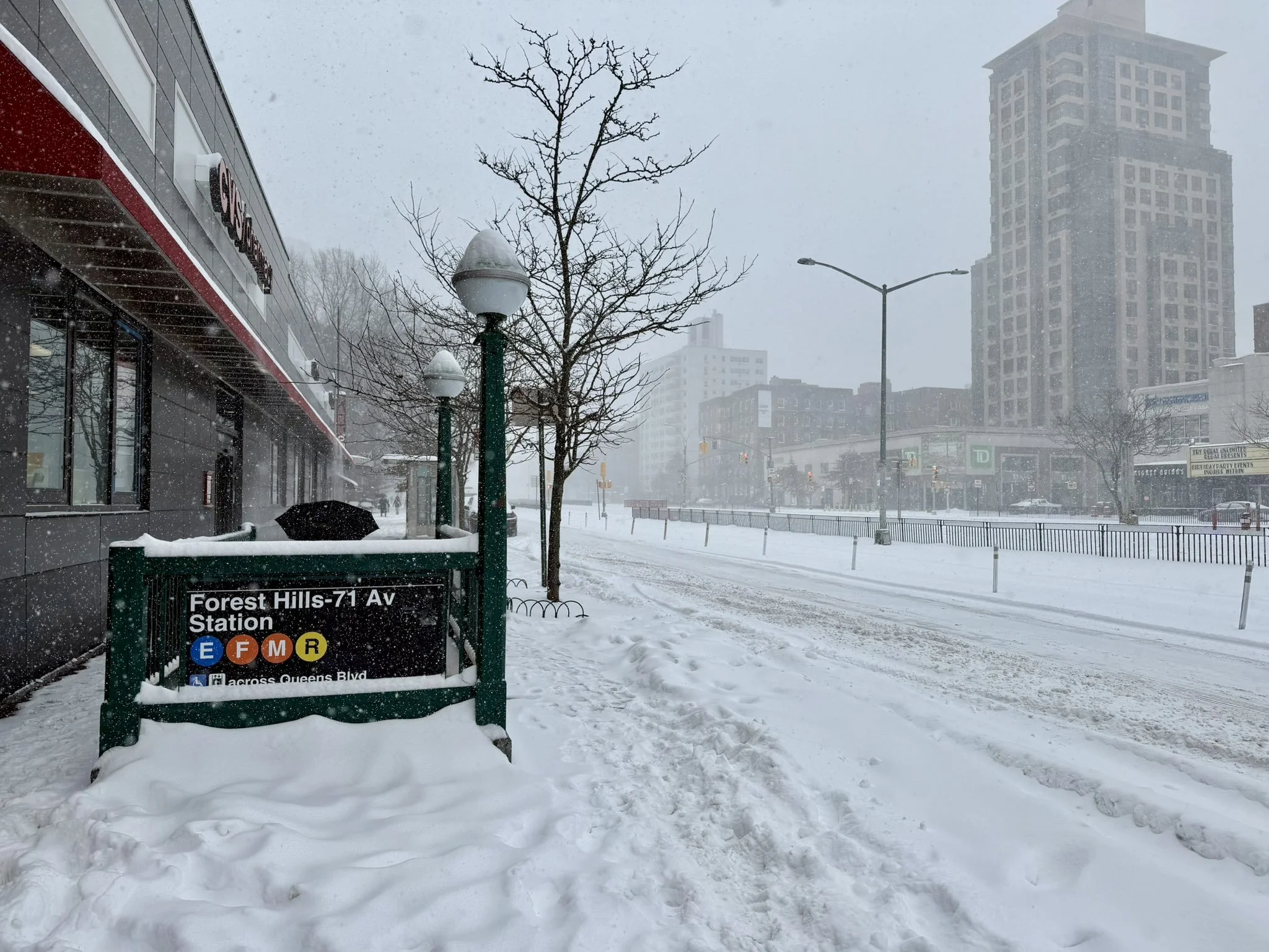 Queens digs itself out from harsh winter storm 