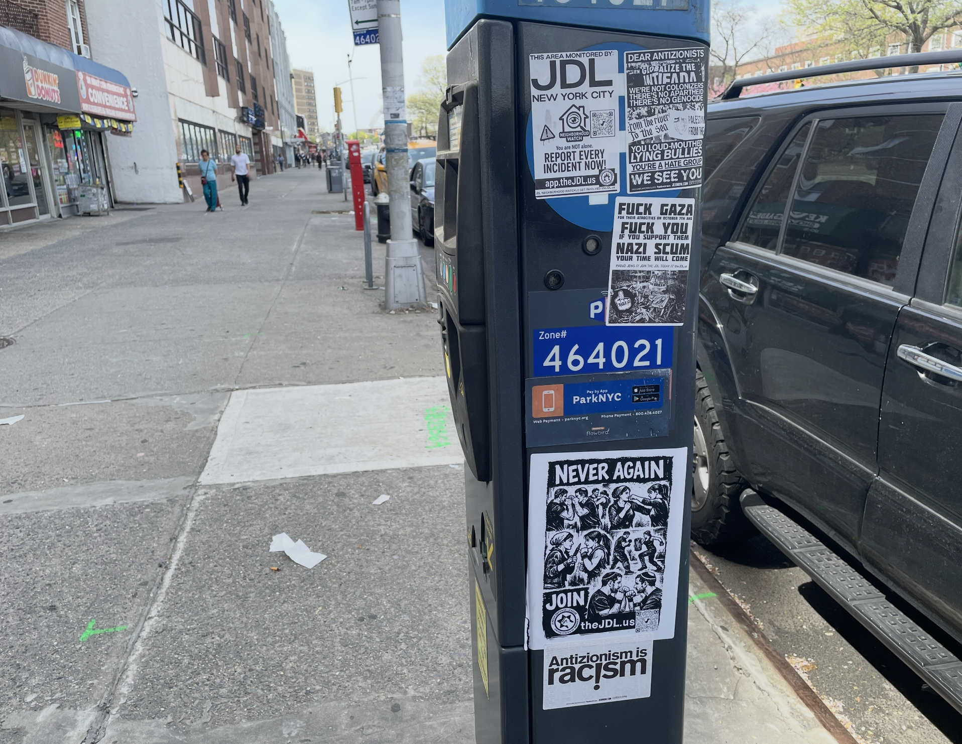 Recruitment flyers for controversial Jewish group spotted in Queens