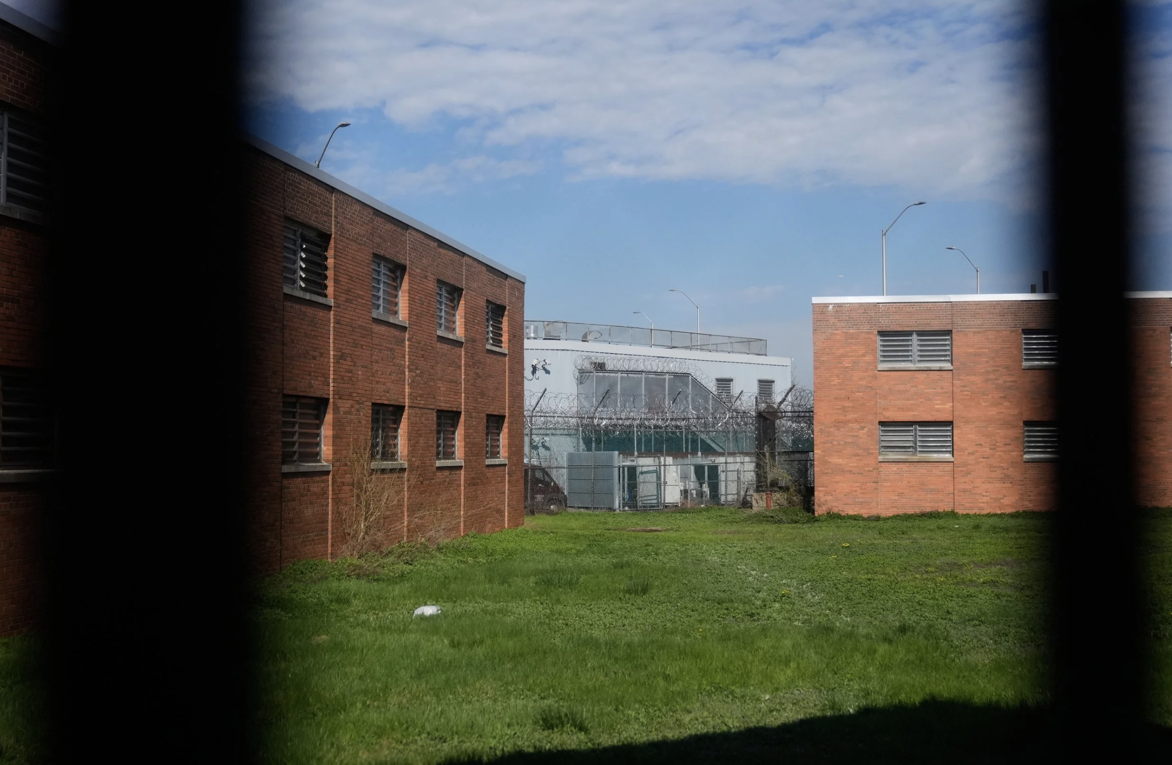 Rikers commission tries to build support for jails’ closure despite ‘impossible’ deadline