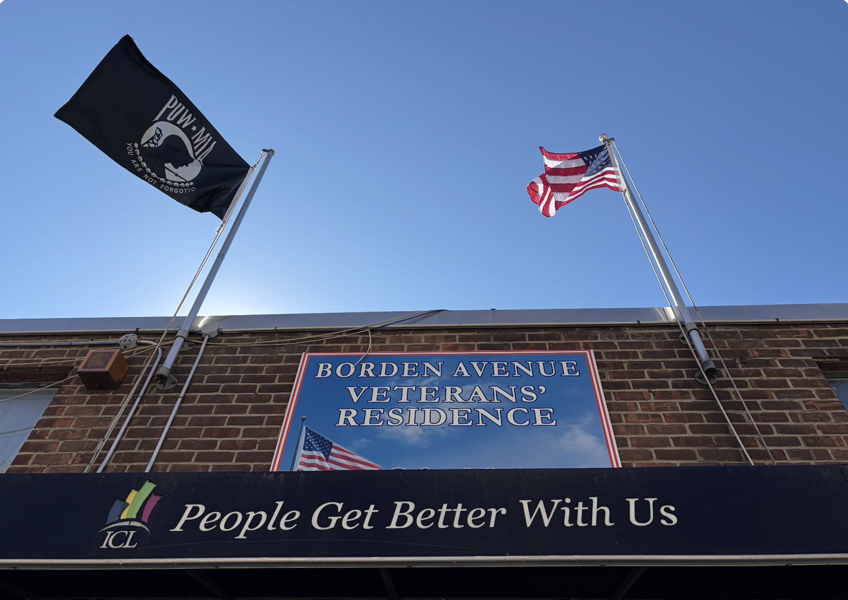 Officials decry conditions at Queens veterans’ shelter 