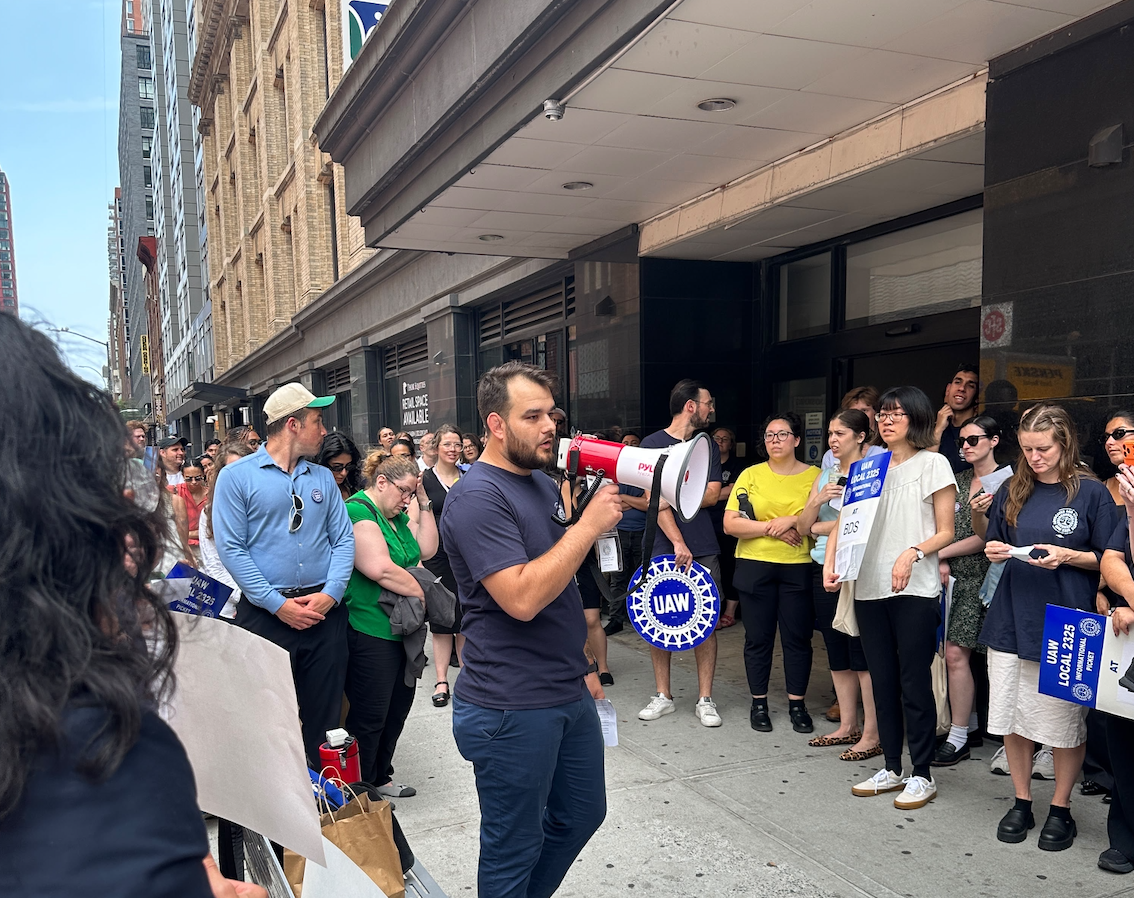 Public defender labor contracts expire as potential strike looms