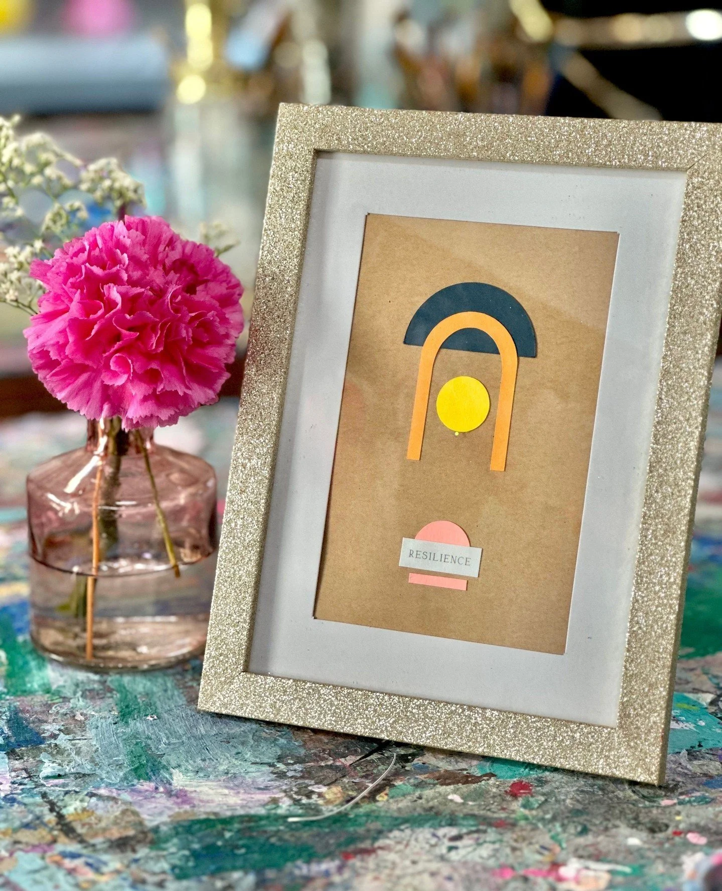 Courageous Creativity shone brightly at the Care Fair, all thanks to the brilliant minds at @encinitashouseofart  Their art activation sparked meaningful expressions within limited resources, echoing life's constraints and choices.⁠
⁠
The Creative Ch