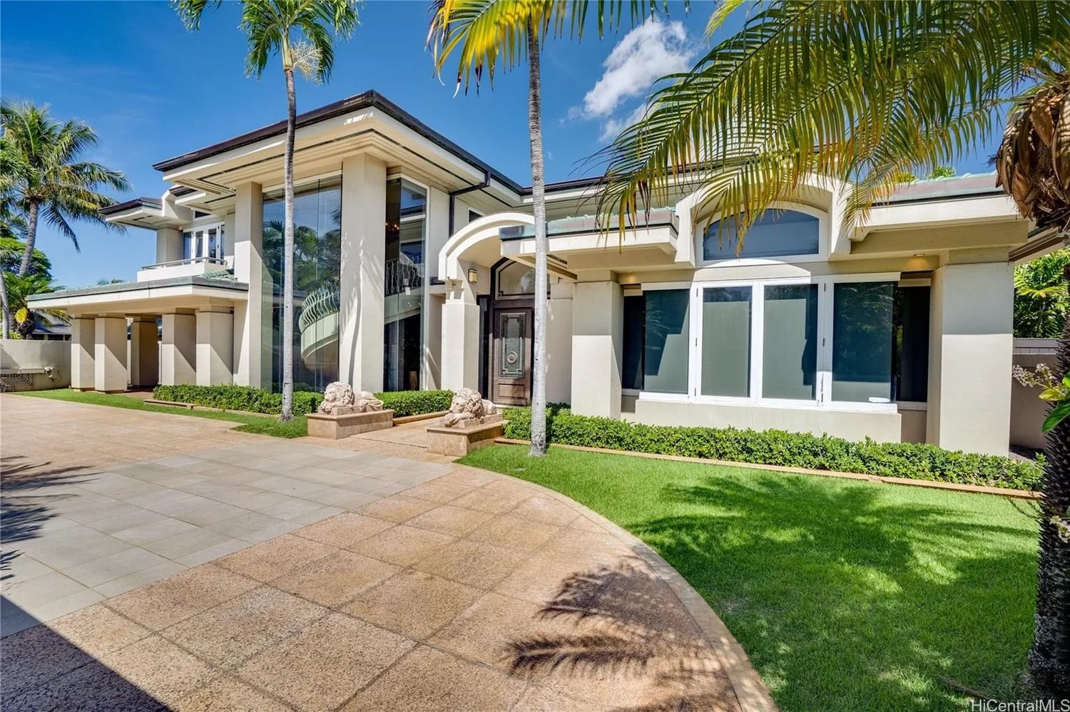 4504 Kahala Avenue - Honolulu - Hawai'i