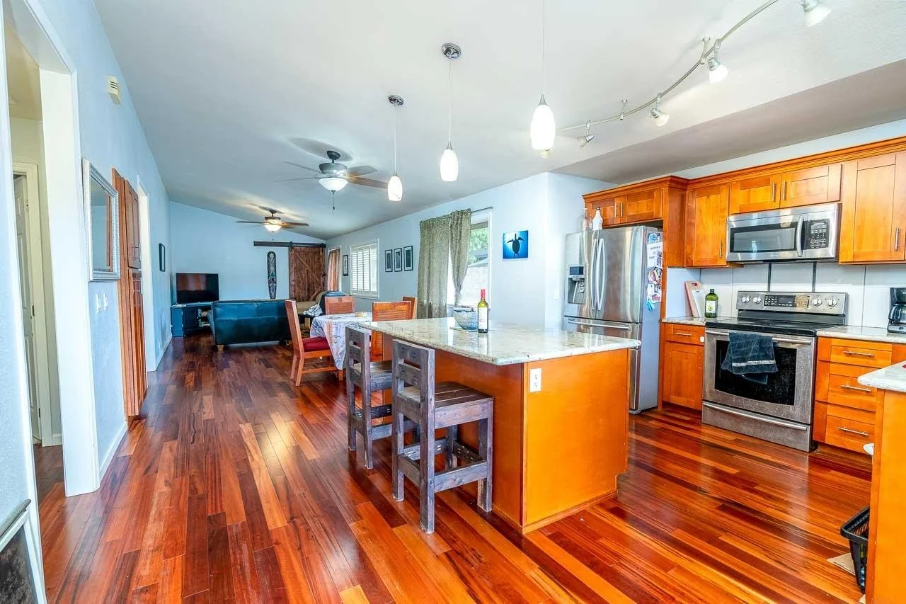 1142 Hoalu Pl - Wailuku - Maui