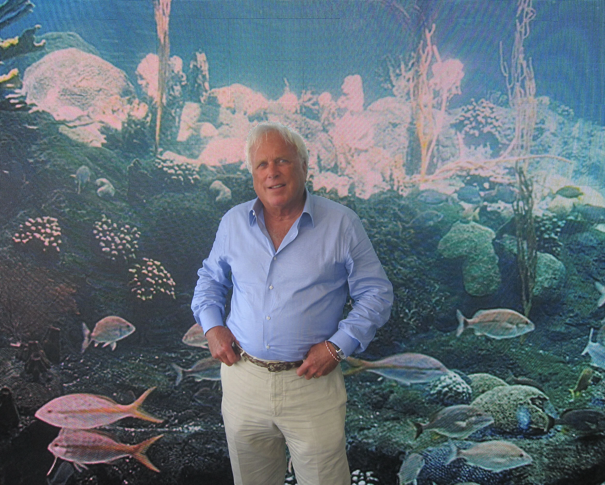 Bob & Aquarium 012.jpg