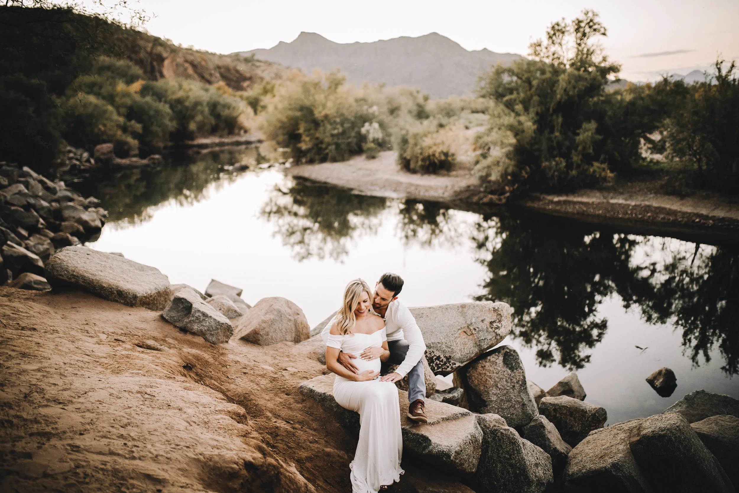 mintysnaps_maternitysession (15 of 16).jpg