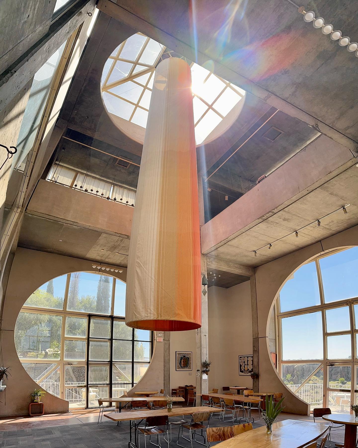 Been gone a little, but for a great reason. For adventures and discoveries. 🙌

This is Arcosanti. It&rsquo;s an ongoing architectural experiment located in Arizona. The project was started in the 70&rsquo;s by Italian-American architect Paolo Soleri