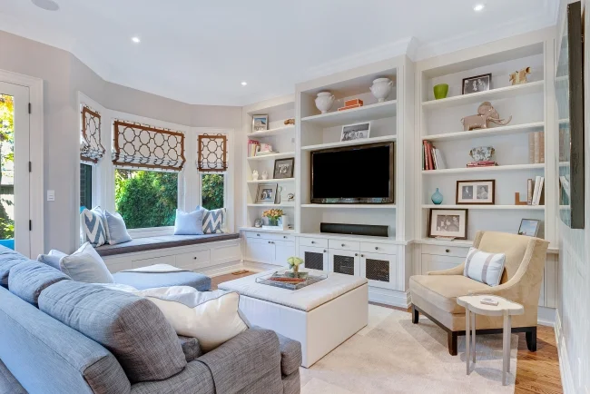 Pleasanton CA Toni Berry Marie Antoinette Interiors -roman-shades-custom-living-family-room-pattern.jpg