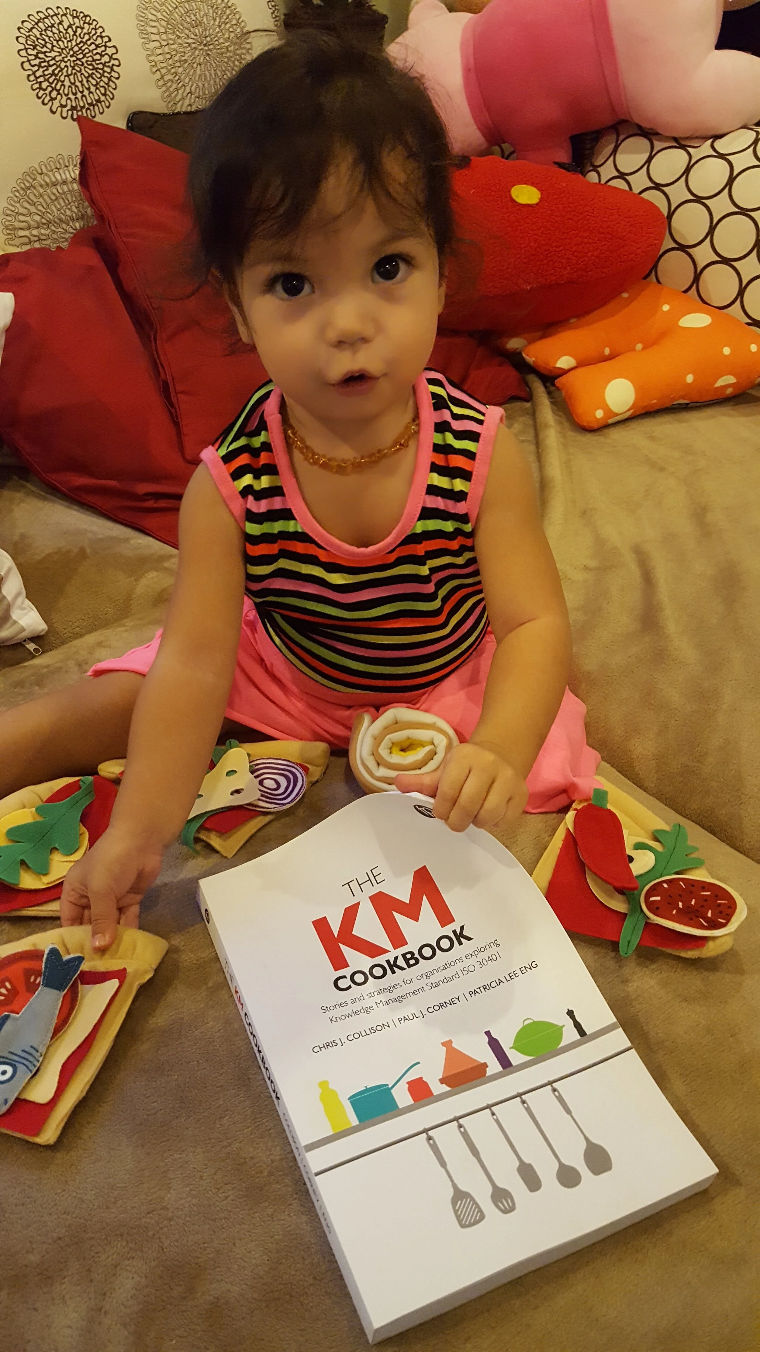 Favourite Chelfie so far… From Vince Ribiere: “My daughter Emilie appreciates the KM Cookbook as much as I do at the Institute for Knowledge and Innovation Southeast Asia (Bangkok, Thailand) ! ;-) “