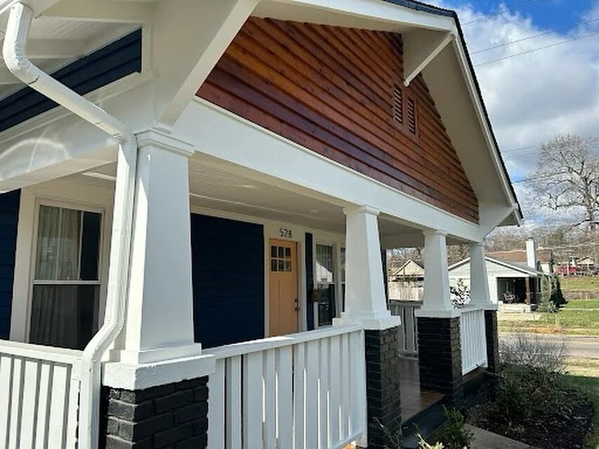 ✨🏡Loving the unique charm of this revamped space!! 
#knoxvilletn #knoxville #knoxvilletennessee #knoxrocks #tennessee #knox #easttennessee #ilovelocalknoxville #knoxvillebusiness #westknoxlife #northknoxville #govols #eastknox #RockyTop #knoxvilleh