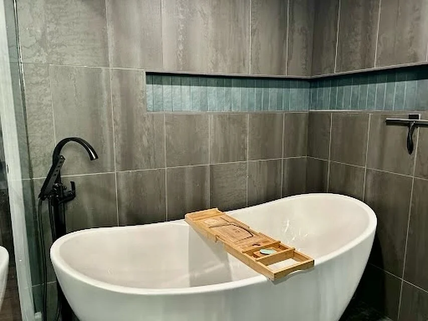 🏠💪Are you in the need of a remodel? 
Feel free to contact Forks River for any remodeling needs! 
#knoxvilletn #knoxville #knoxvilletennessee #knoxrocks #tennessee #knox #easttennessee #ilovelocalknoxville #knoxvillebusiness #westknoxlife #northkn