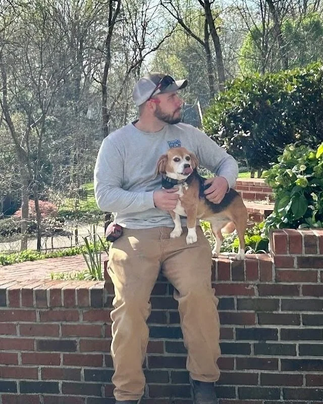 🐶🐾Always love seeing a furry friend on a job site!! 
#knoxvilletn #knoxville #knoxvilletennessee #knoxrocks #tennessee #knox #easttennessee #ilovelocalknoxville #knoxvillebusiness #westknoxlife #northknoxville #govols #eastknox #RockyTop #knoxvill