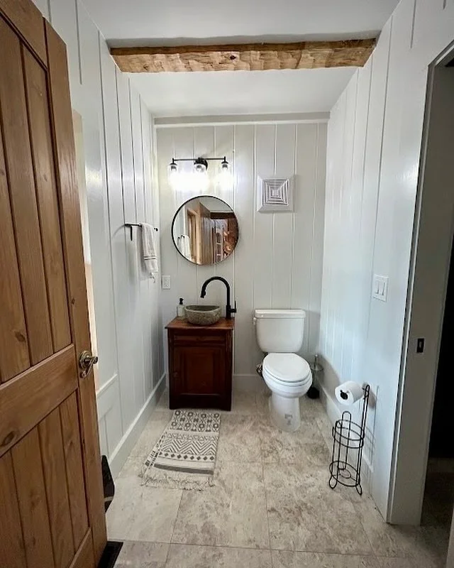 🧼🚿So fresh and so clean! Loving these new bathroom vibes! 
#knoxvilletn #knoxville #knoxvilletennessee #knoxrocks #tennessee #knox #easttennessee #ilovelocalknoxville #knoxvillebusiness #westknoxlife #northknoxville #govols #eastknox #RockyTop #kn