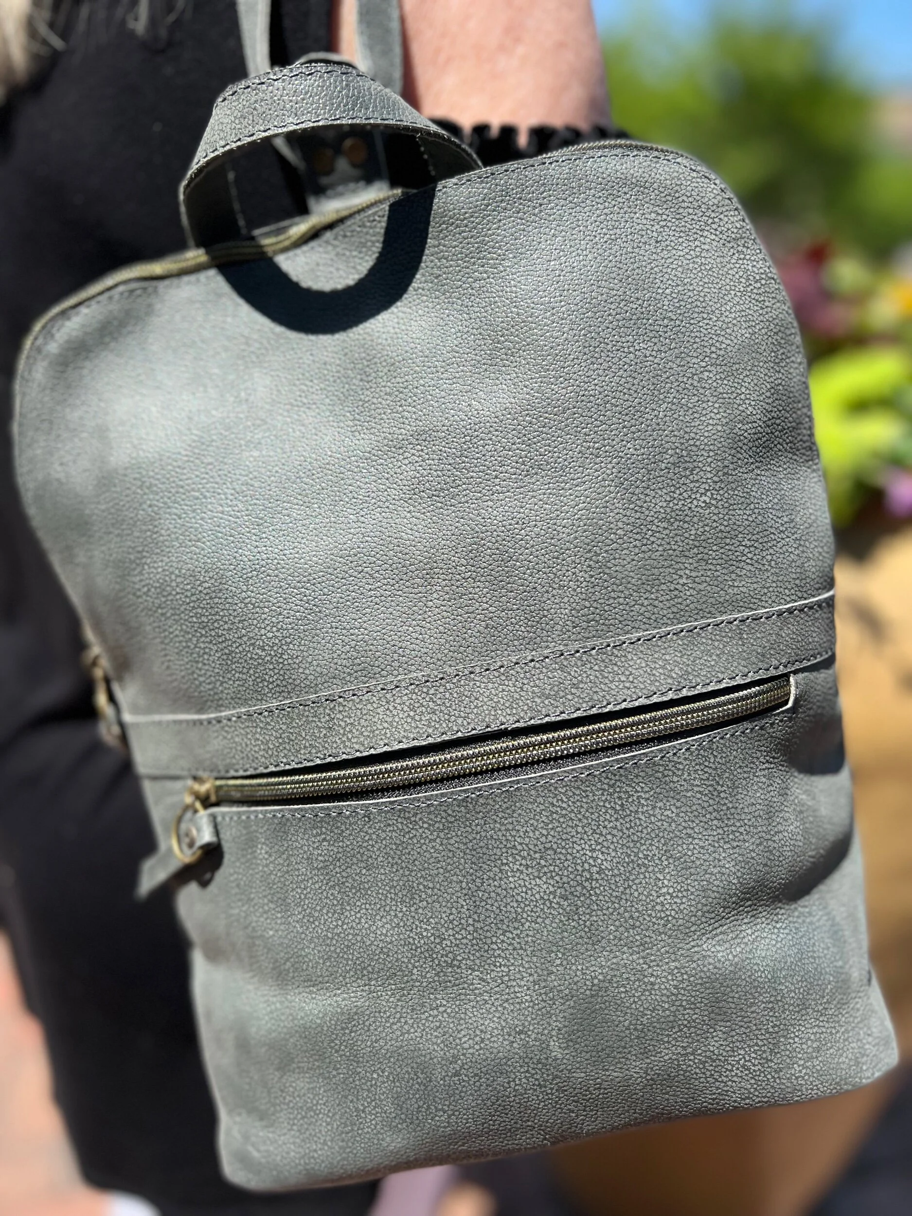 FC209049-8917-4DA3-8856-4DB8570040E7