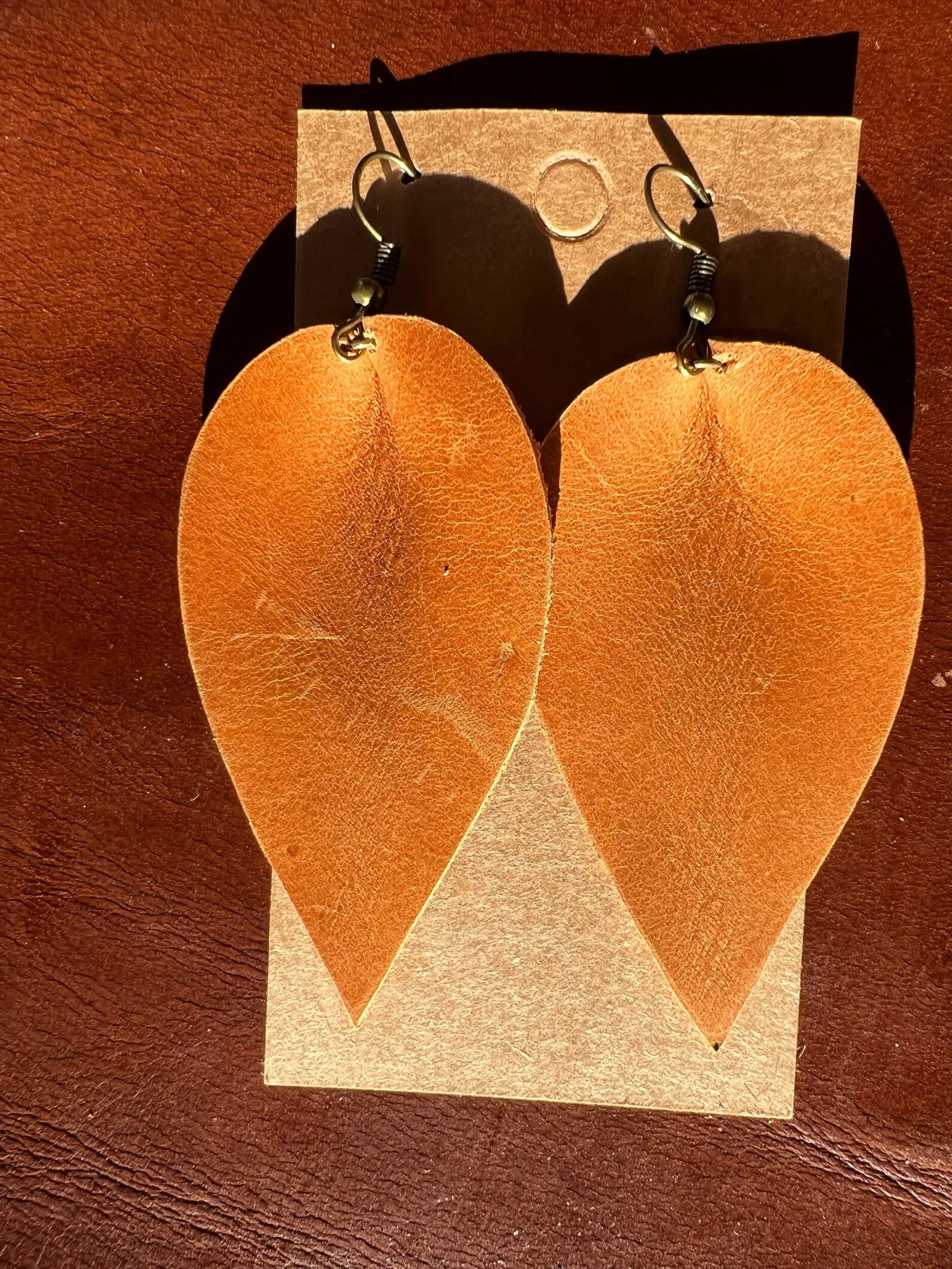 FF131A90-6FAE-41D0-A85F-A38EEF2B3A7B