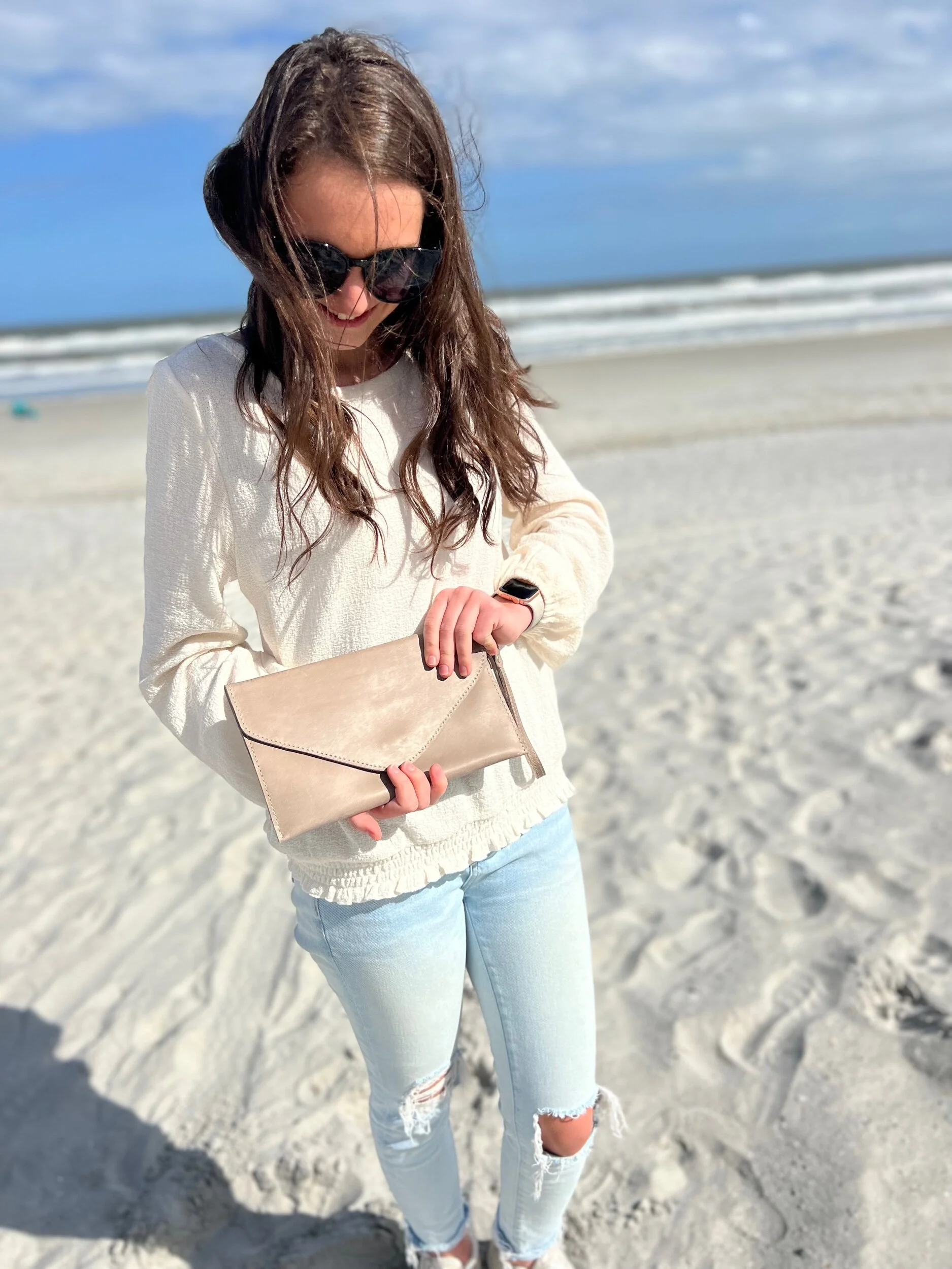 CB6AC0B2-7A4F-49AF-8418-C46B3C2A5067