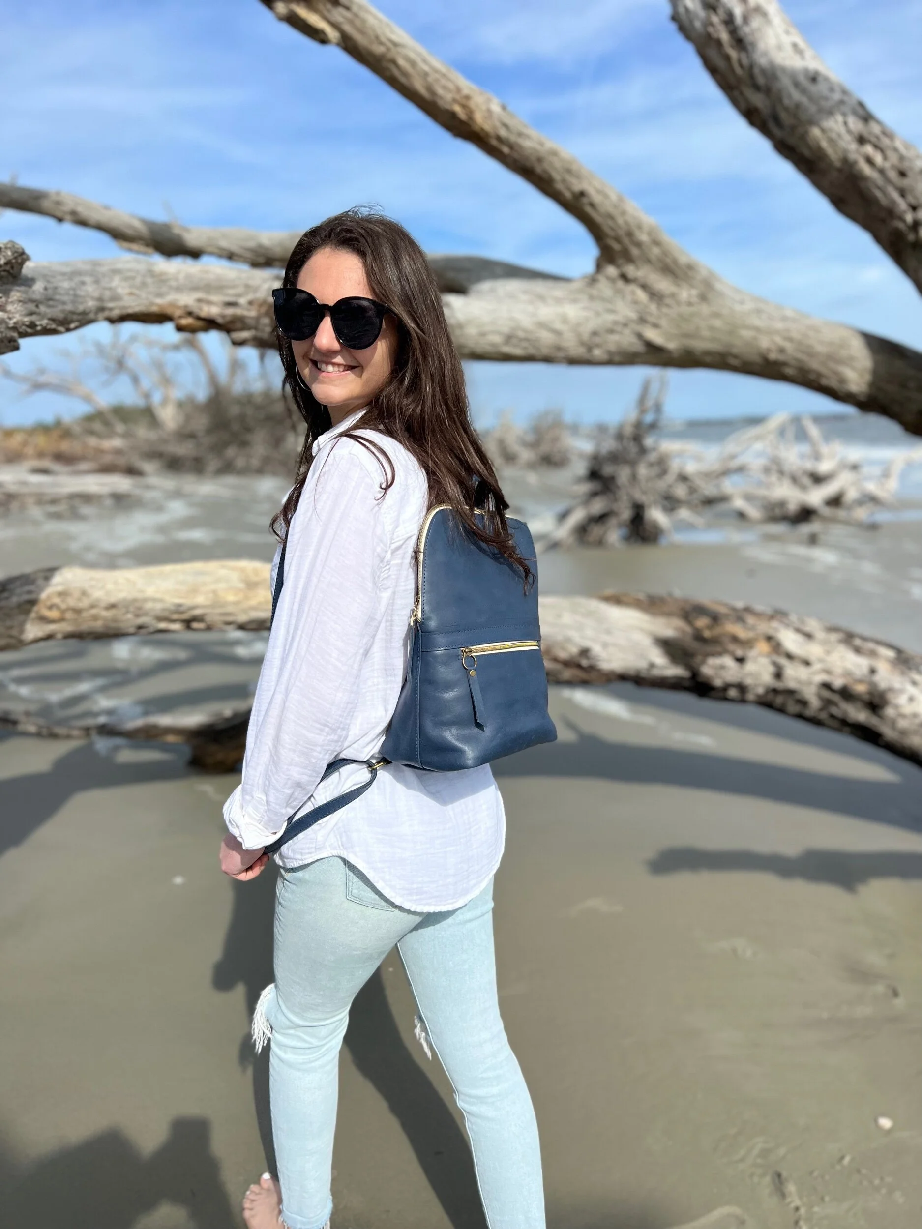 CAE45C24-25BE-4DA5-9FE4-7AB9C9F959A0