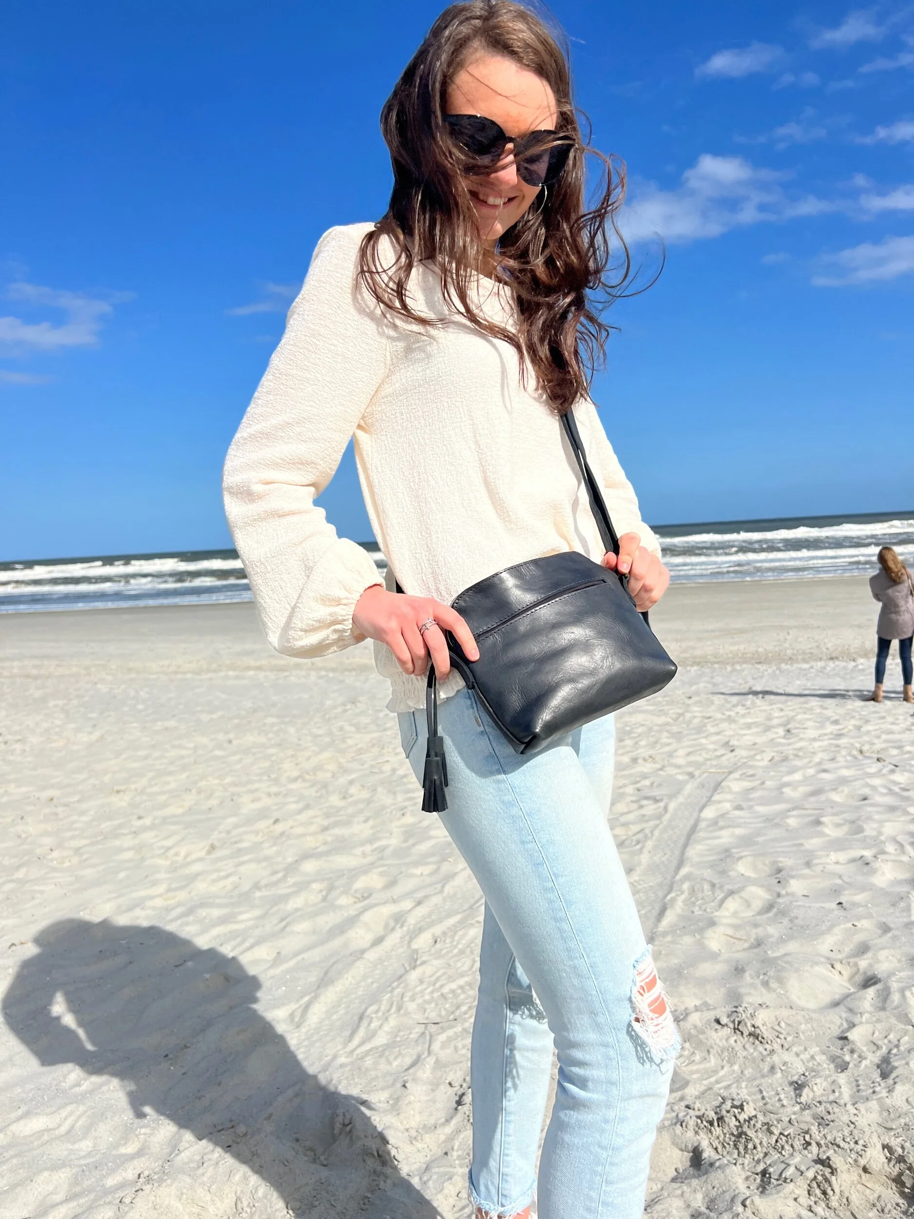 FB742ECE-CC69-4EDC-A9AC-4E38C2E0EDA9