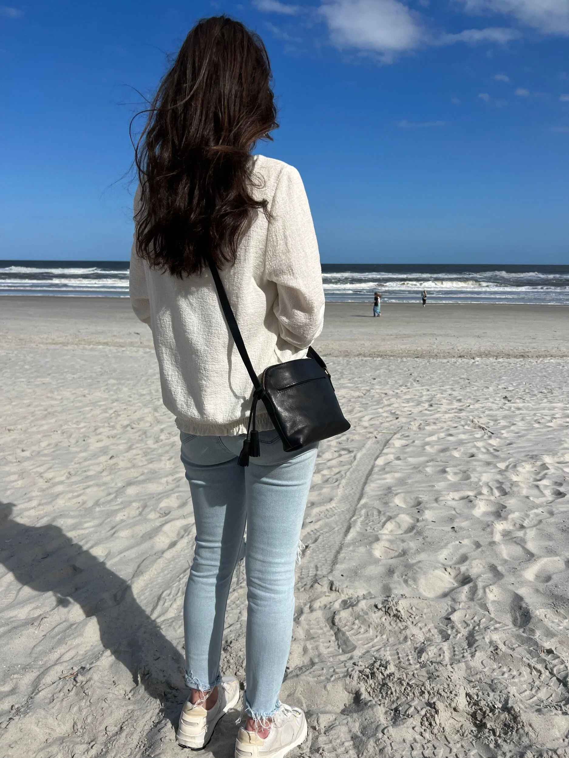 0CB6E1D8-DEE7-440F-8B2C-0161309ABDBD