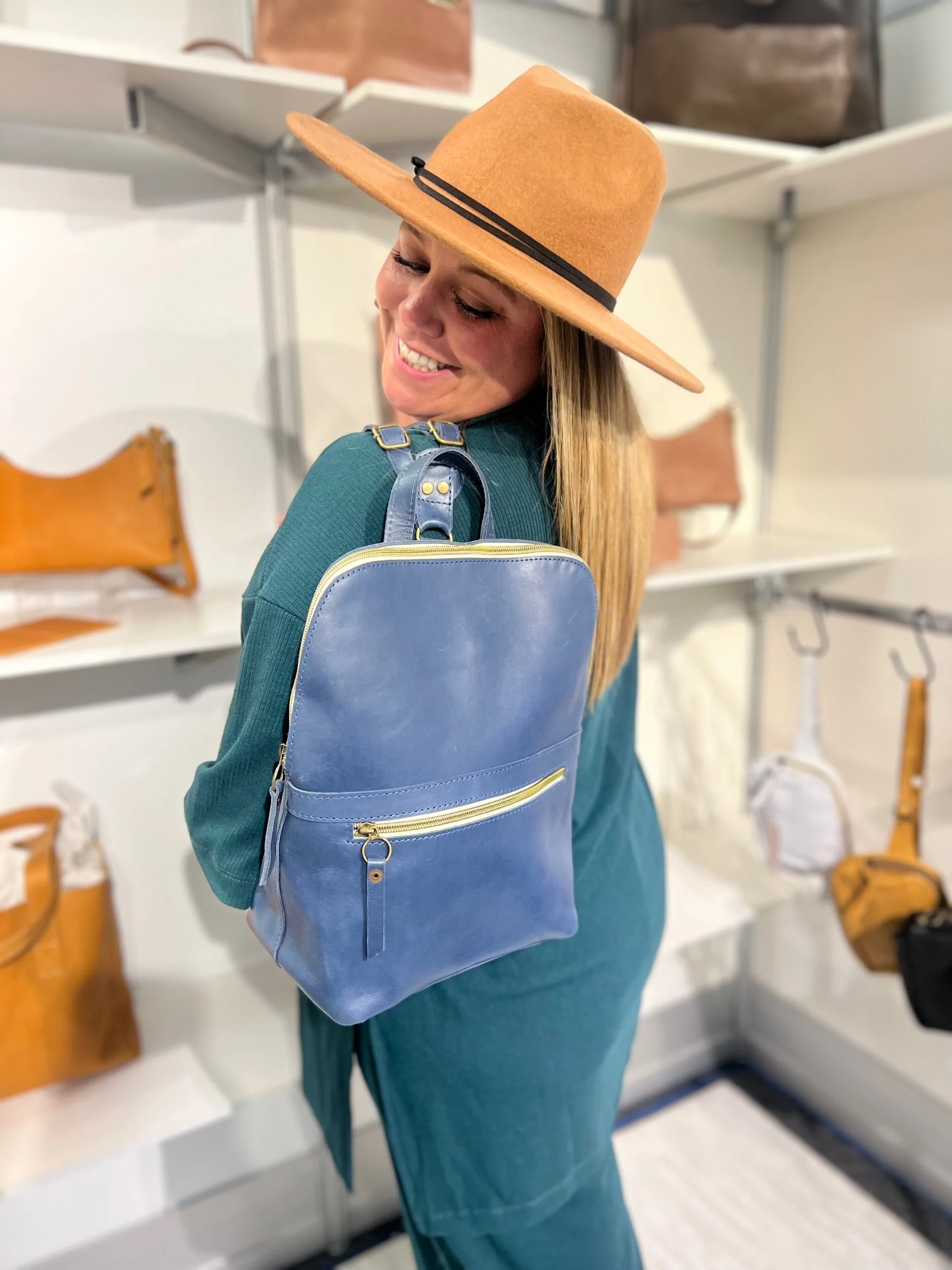 9C730546-19D4-4027-BC98-C210BD9741E6