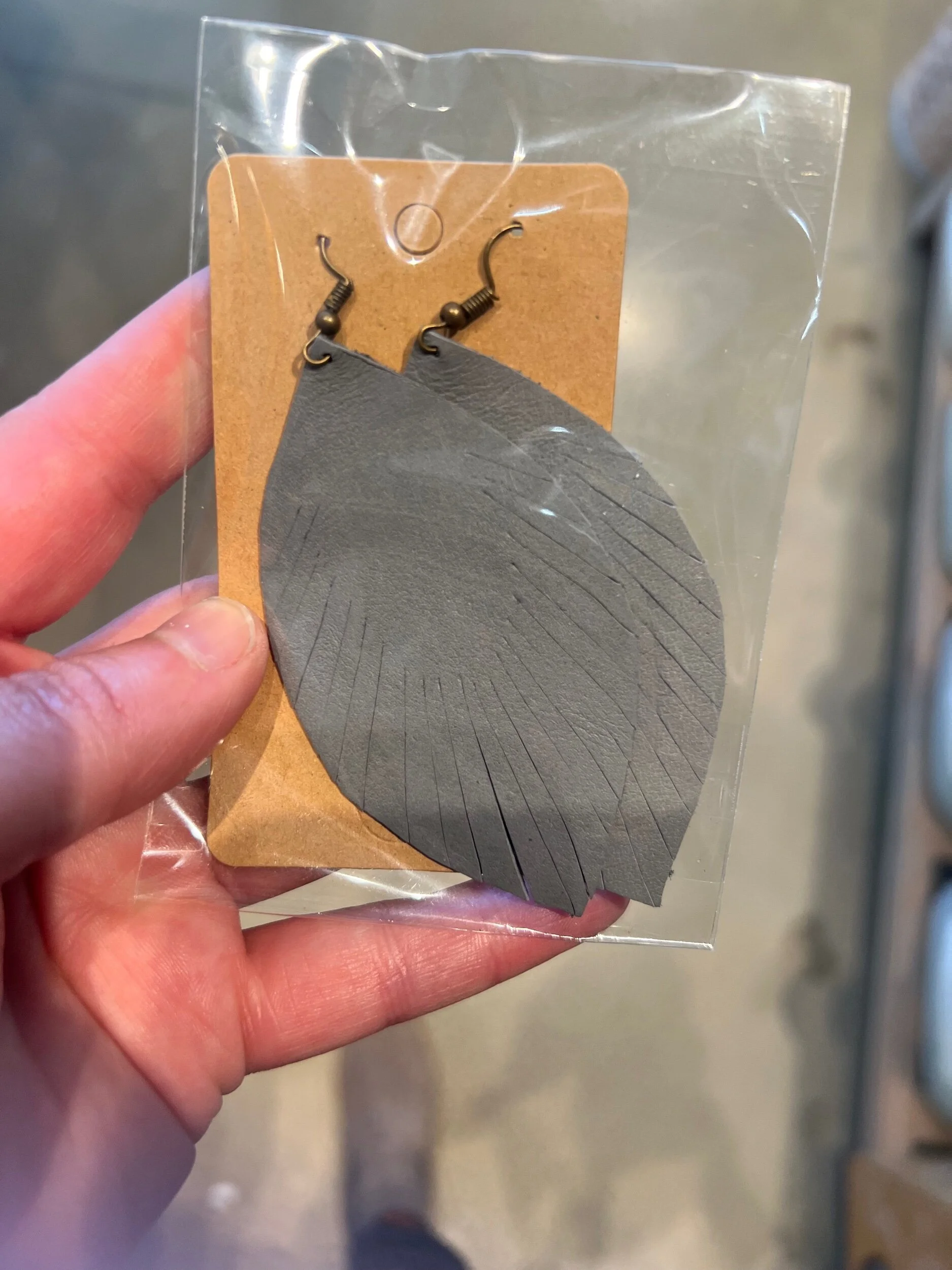 D069DA39-C871-43AE-A421-6224AA46B5D0