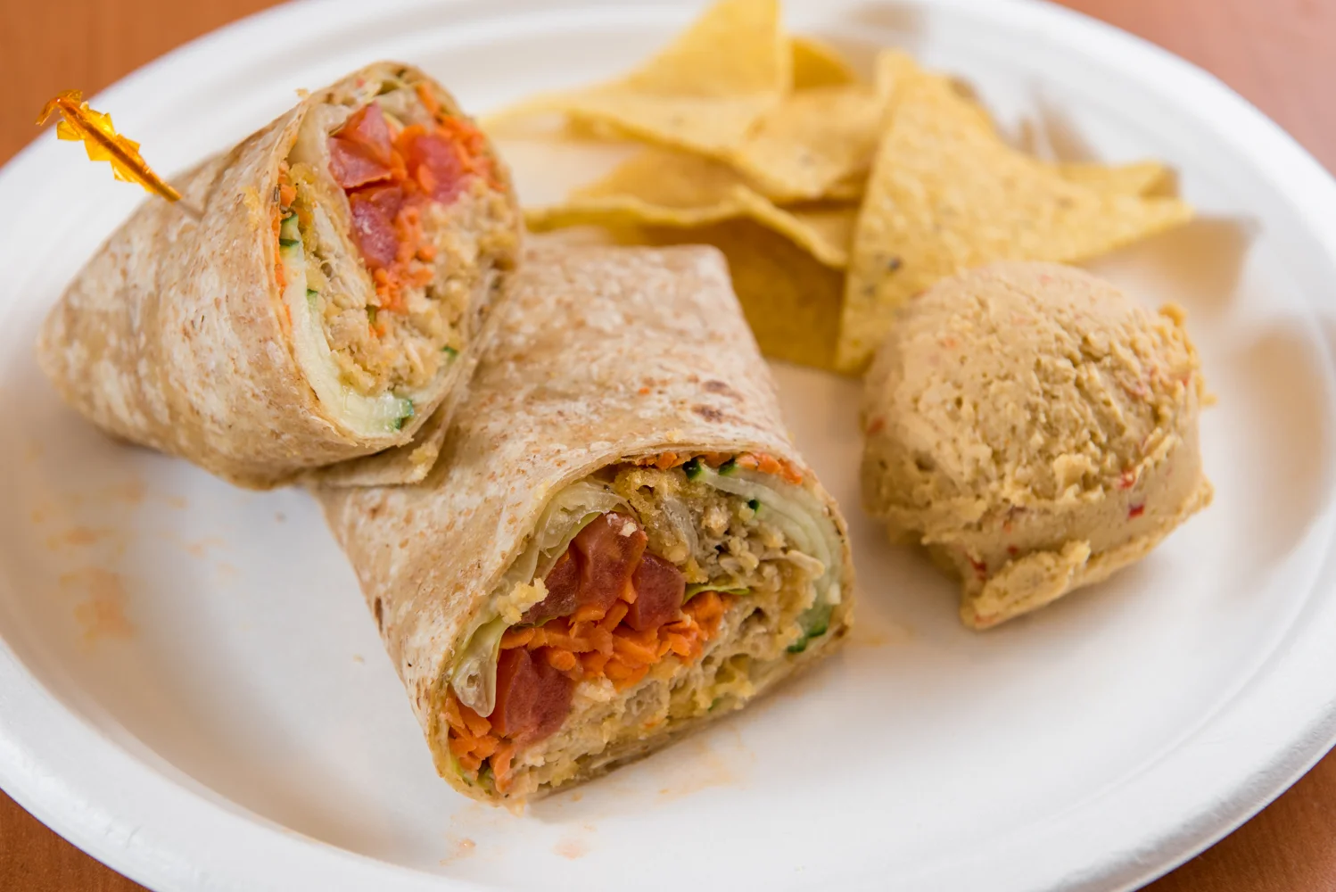 MSH_Superfoods_Red_Pepper_Hummus_Wrap03_.jpg