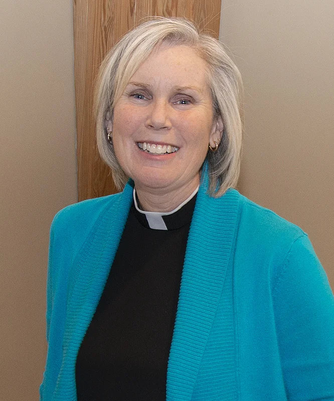 Pastor Lynn Photo.jpg