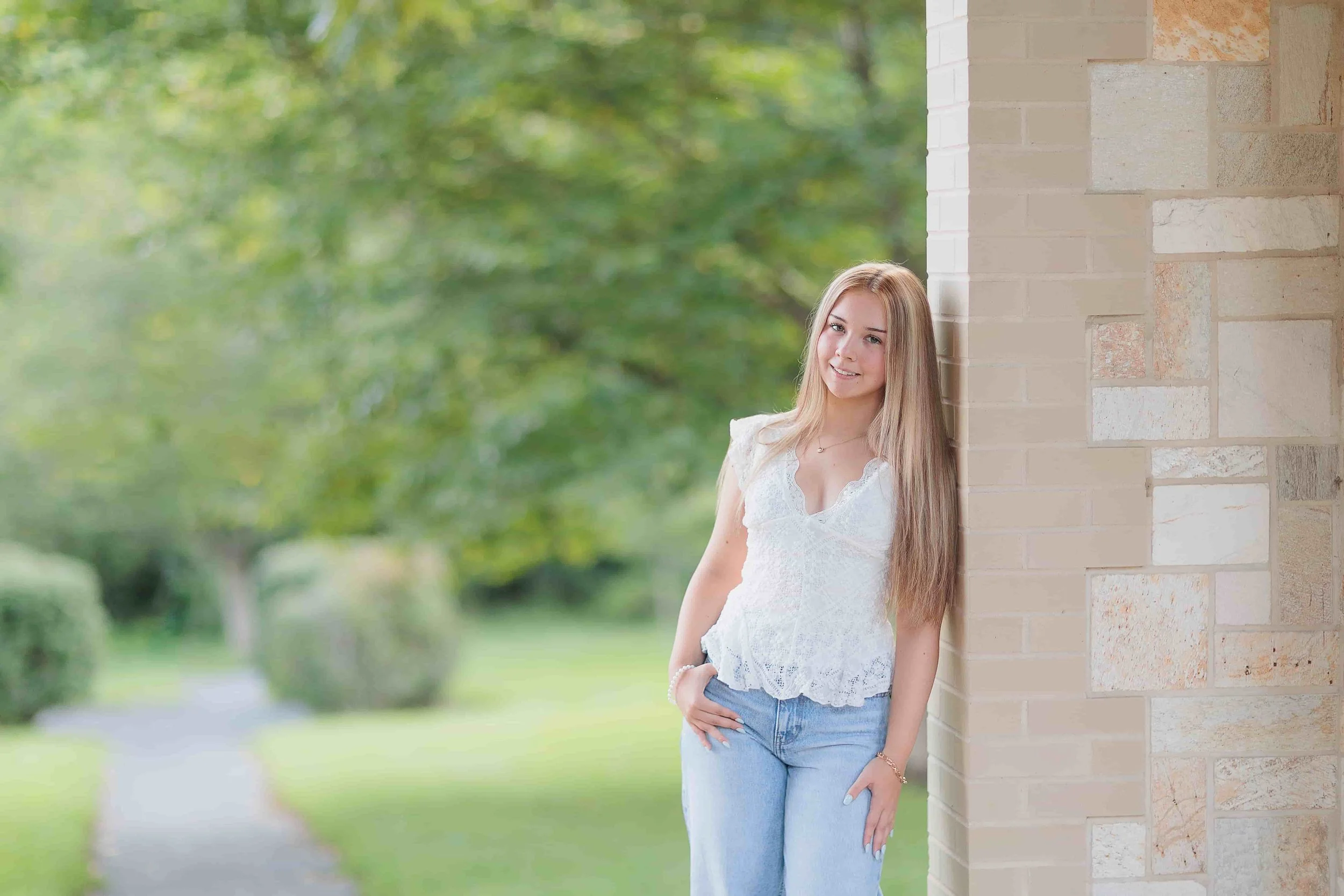 Baltimore senior portrait photographer outfit ideas