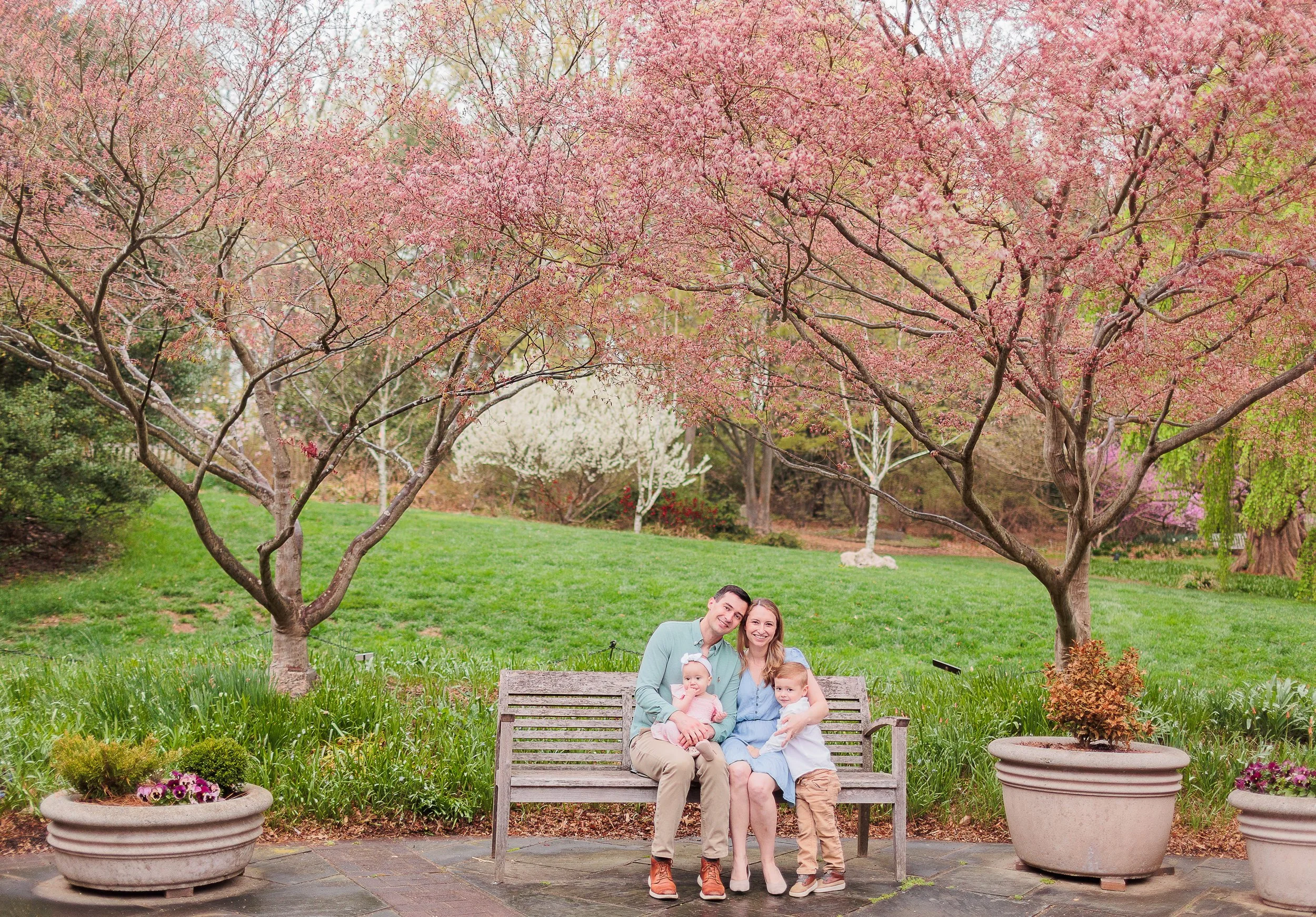 Pastel family photo outfits