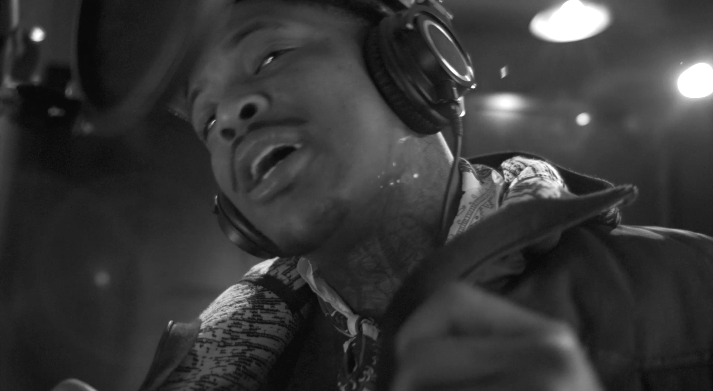 adidas ZNE Pulse ft YG,Mike Will, Von Miller