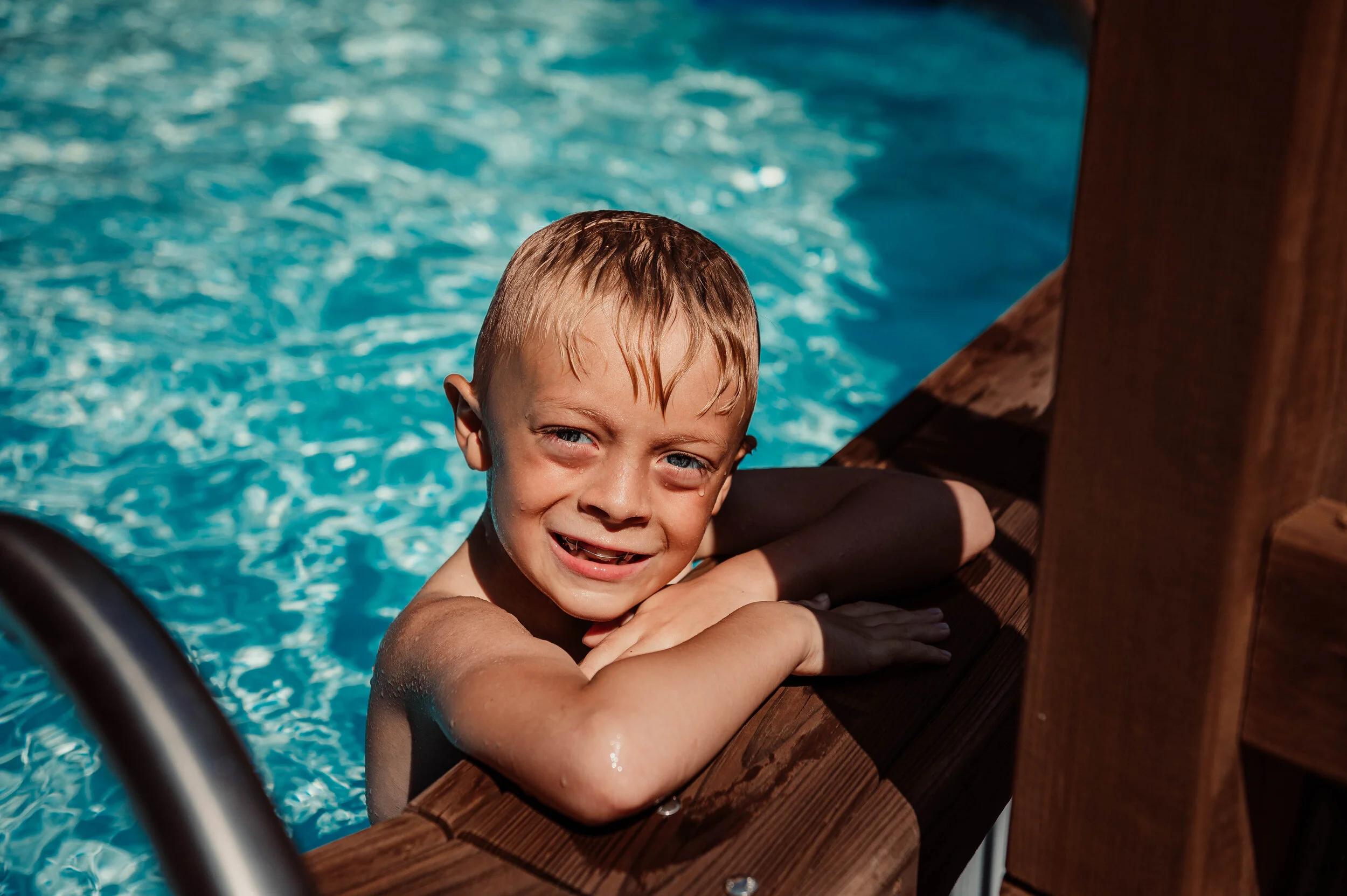 Swimming without floaties. 