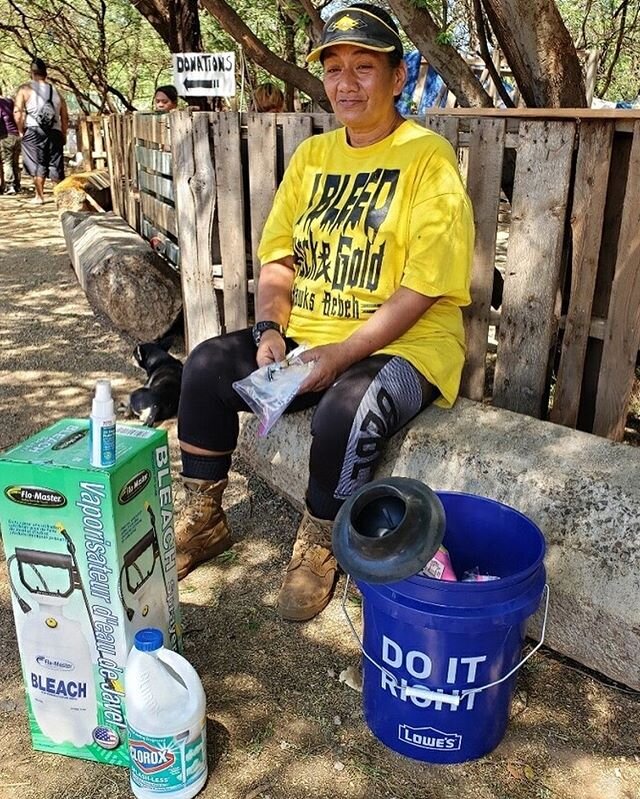 This is Roiti. Since the bathrooms at the harbor reopened, she has been taking kuleana for monitoring and cleaning when the harbor staff are off duty. The efforts of Roiti and others at Pu'uhonua o Wai'anae have won praise from the Harbor Master. Mah