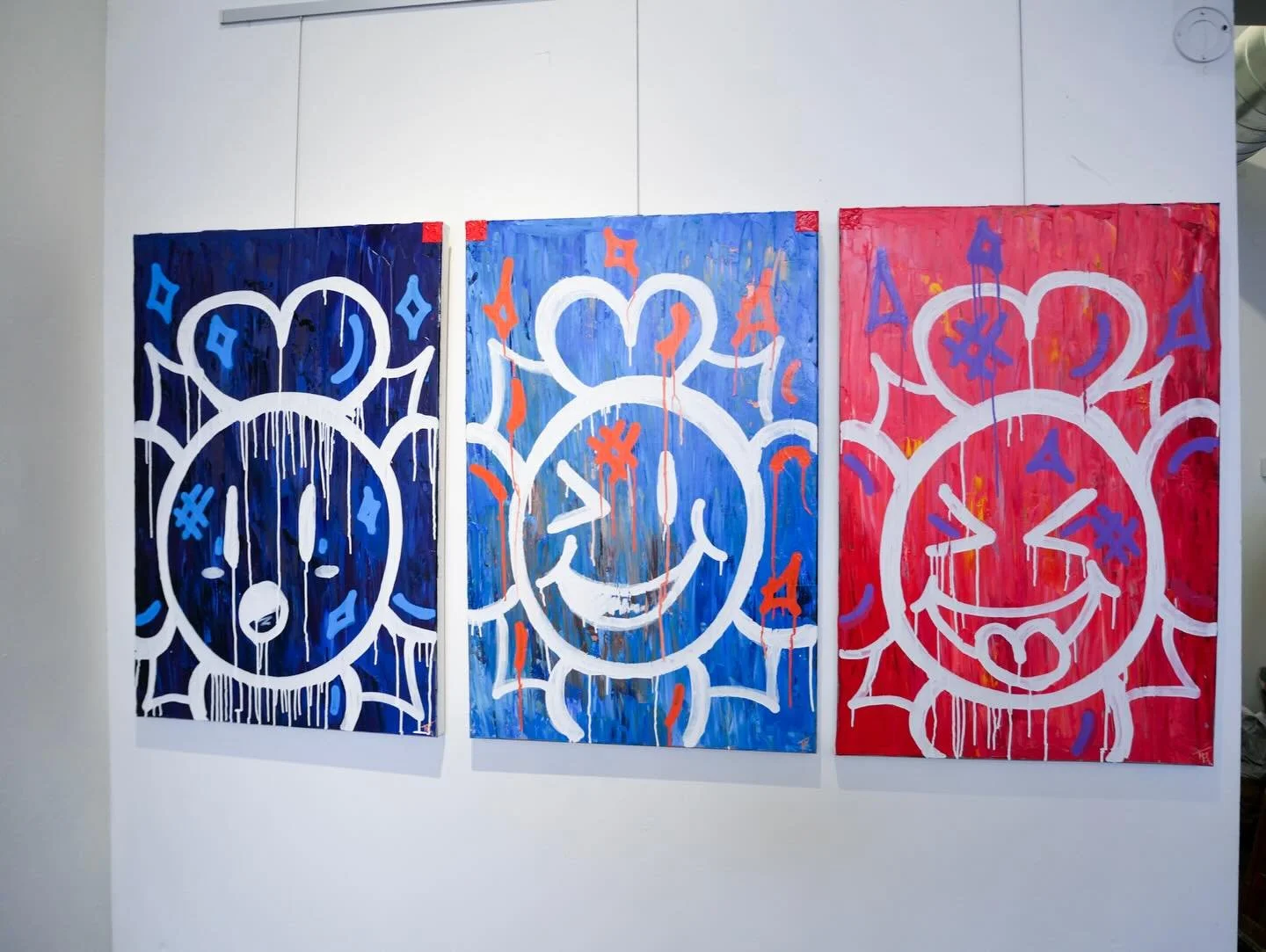 I&rsquo;ve been recently asked, &ldquo;why the flower?&rdquo; To me, the flower represents my latinidad, my Mexican heritage and the vibrant culture that sprouts from being Latino.

Energetic and live, sometimes I feel like we become beacons for posi