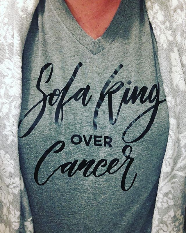 For all the warriors &amp; supporters! 💪🏼 Today&rsquo;s tee choice - Inspired by Susi Ruettimann - Designed by @alyissaj - Printed by @garagedoorapparelco. #sofaking #over #cancer