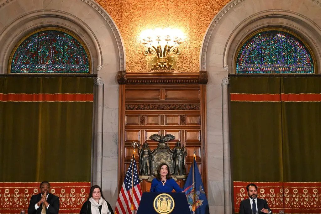 Hochul Emerges From Budget Talks Unbowed, but Not Unscathed