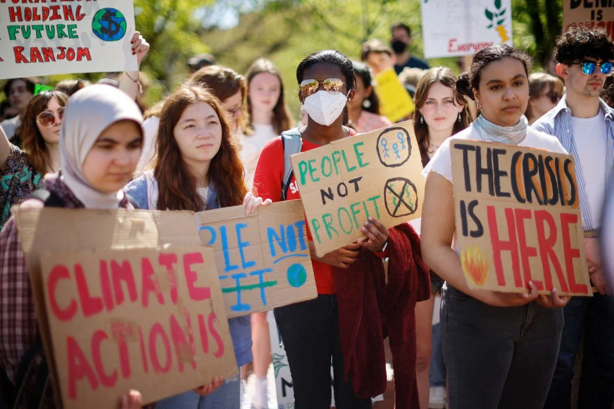 Young Workers Are Bridging the Climate and Labor Movements