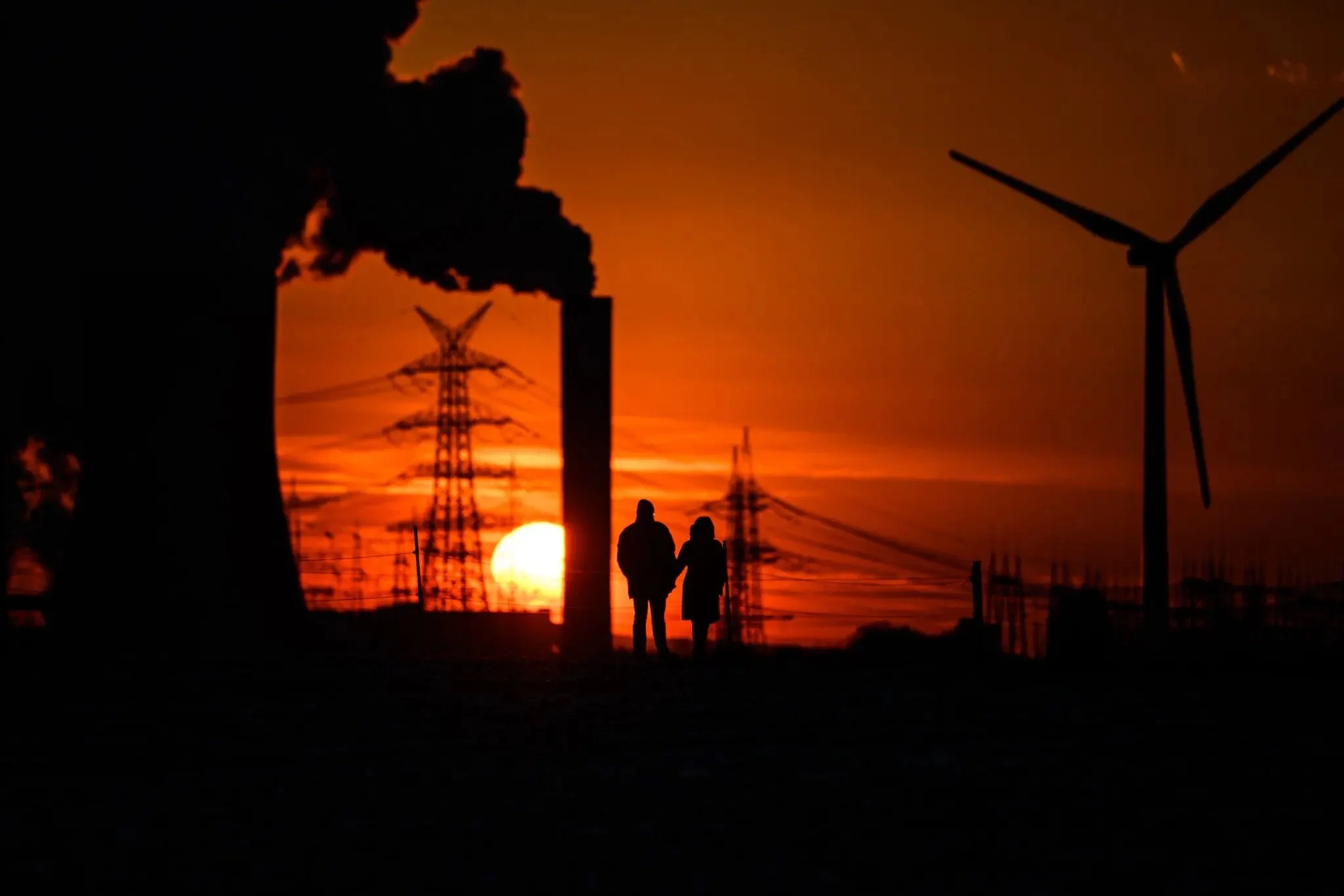 Nations Must Drop Fossil Fuels, Fast, World Energy Body Warns