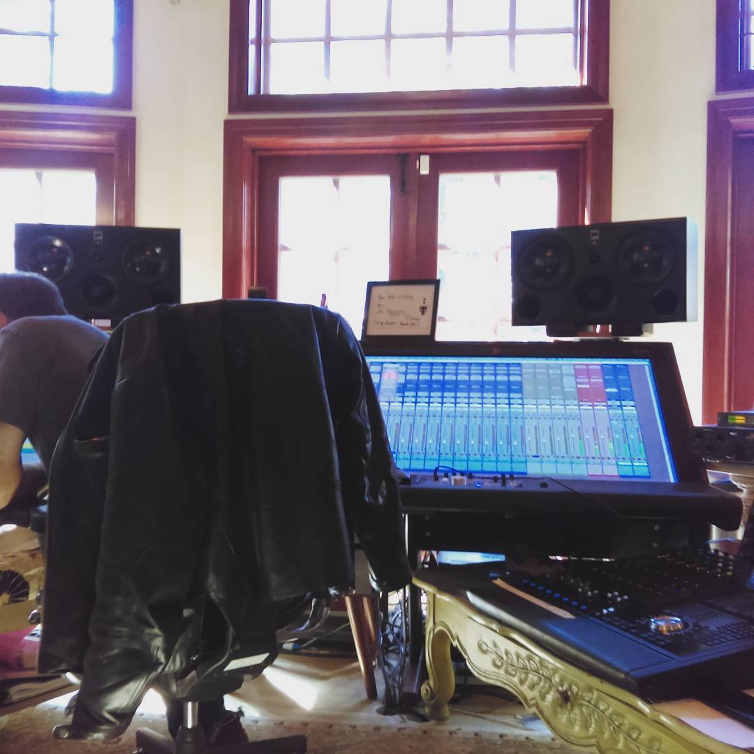 markneedhamlasstudio.jpg