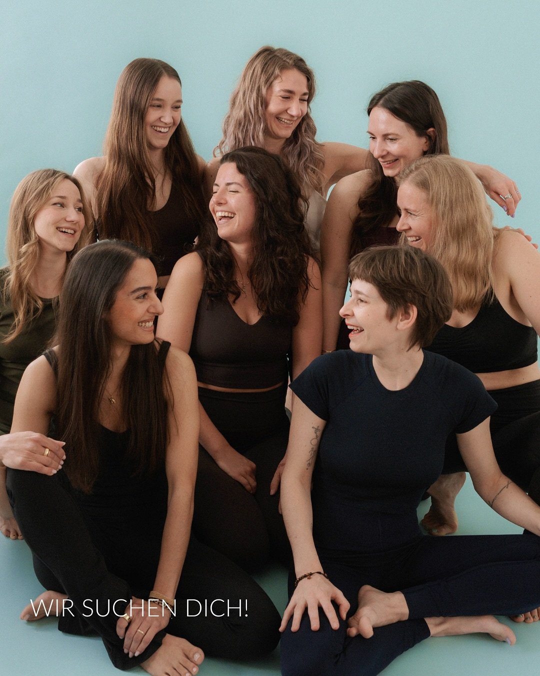 Du liebst Yoga und m&ouml;chtest Teil einer dynamischen Community werden? Wir suchen Unterst&uuml;tzung f&uuml;r unser Empfangsteam! Begr&uuml;&szlig;e unsere Yogis mit einem L&auml;cheln, beantworte Fragen und trage zur gem&uuml;tlichen Atmosph&auml