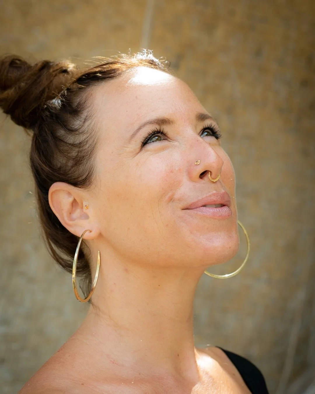 Something truly special is coming to Stuttgart ✨

For the first time ever, we are beyond excited to welcome Persia Juliet to our studio for a deeply nourishing experience of Yin Yoga, embodiment, meditation, sound, and self exploration.

Over the cou